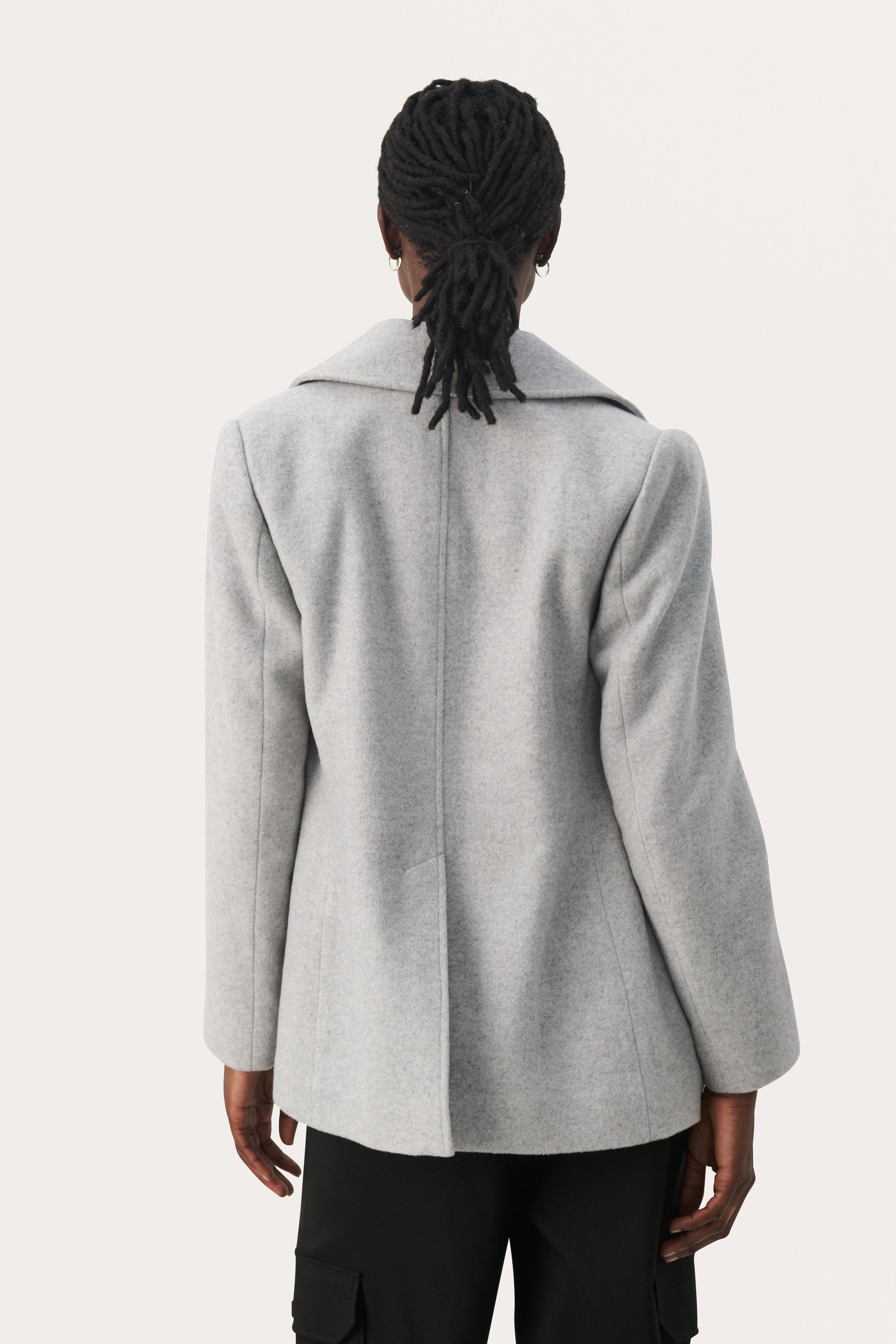 LekiasPW Mantel LOOKBOOK BACK 30309026-1541011