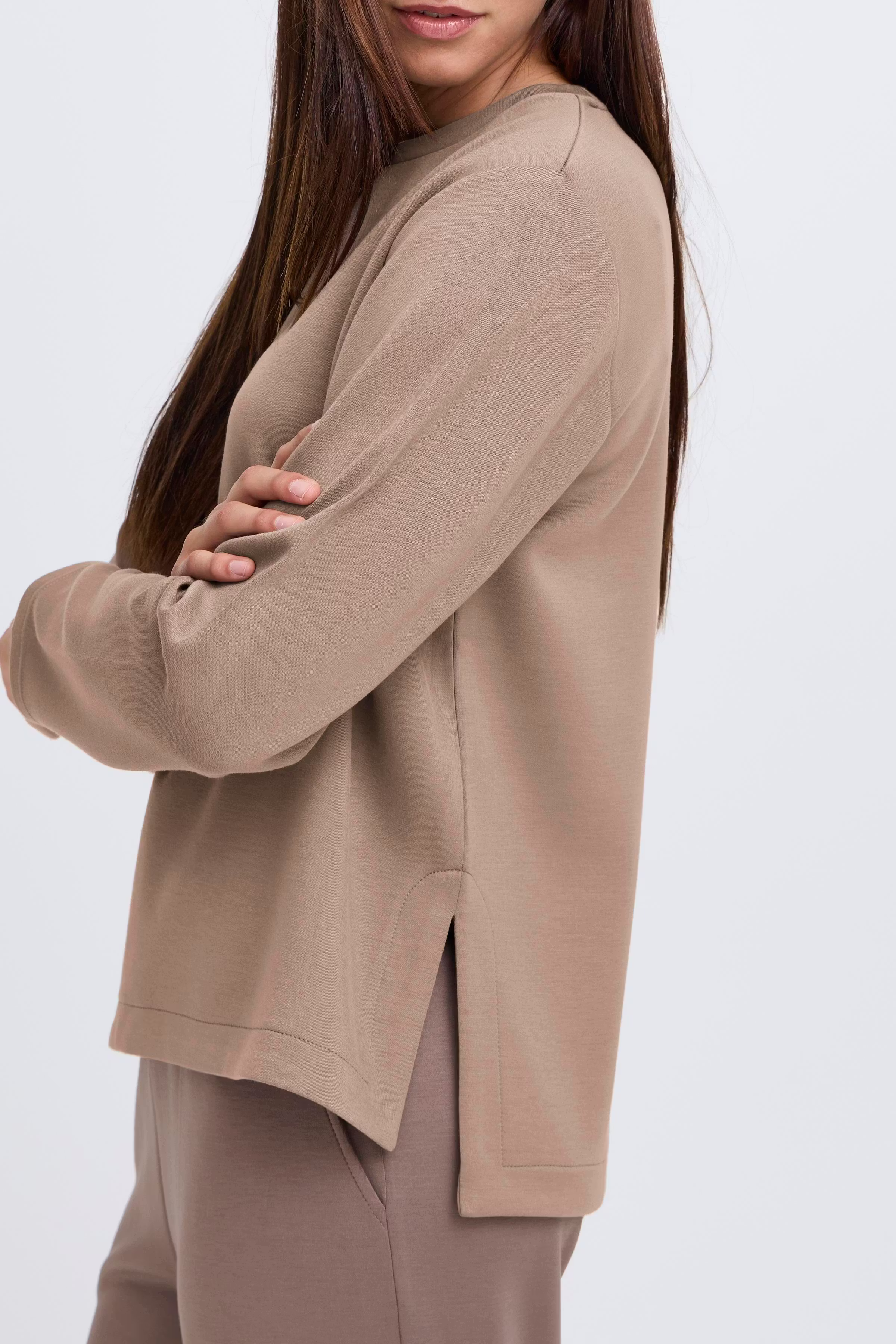 BYPUSTI T-shirt LOOKBOOK DETAIL 20816266-181112