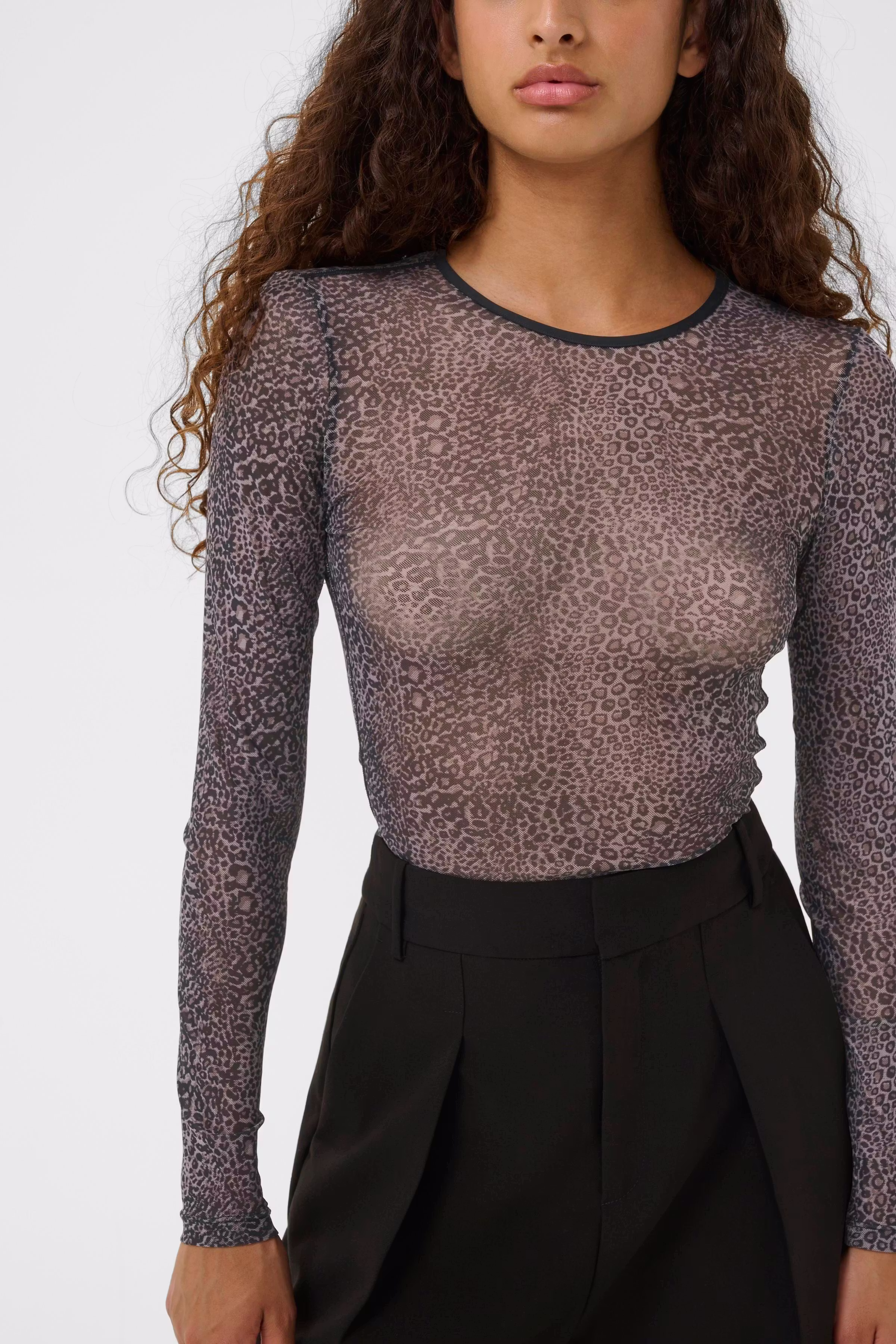 KAIAIW T-shirt LOOKBOOK DETAIL 30112106-900002777