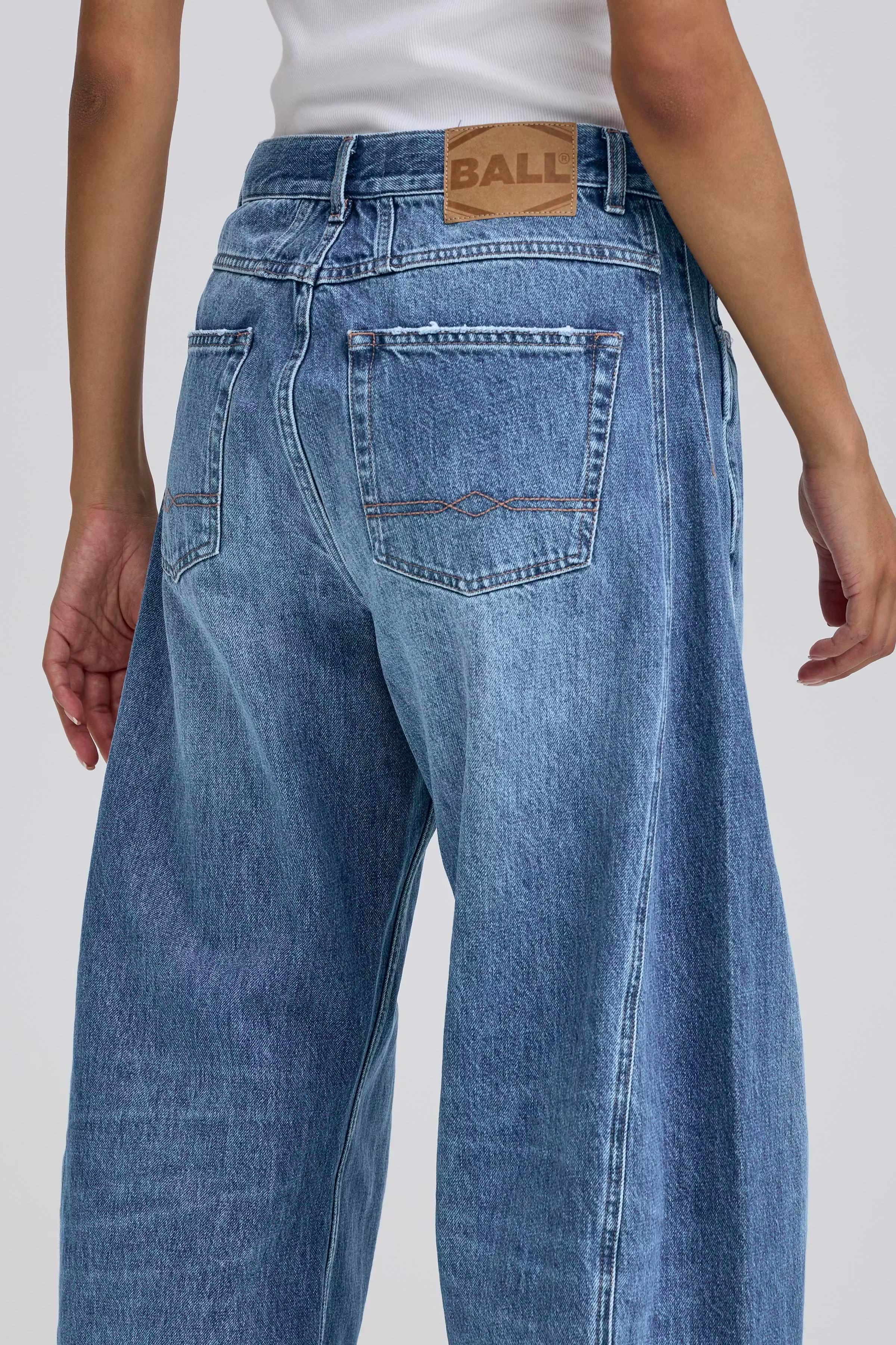 BACAVI Galon Jeans LOOKBOOK DETAIL 50405288-205291