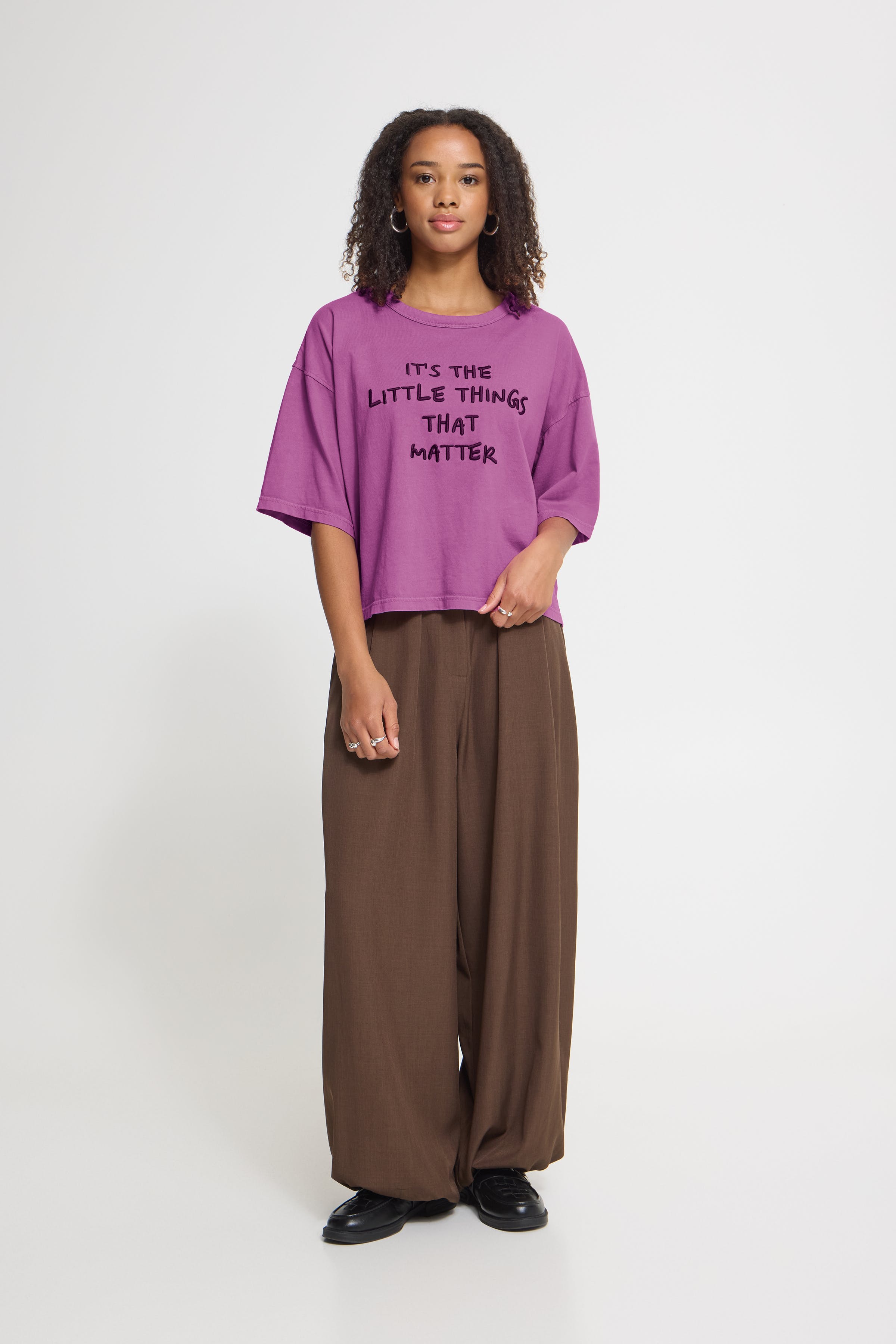 IHNICA T-shirt LOOKBOOK FRONT 20126052-900008171
