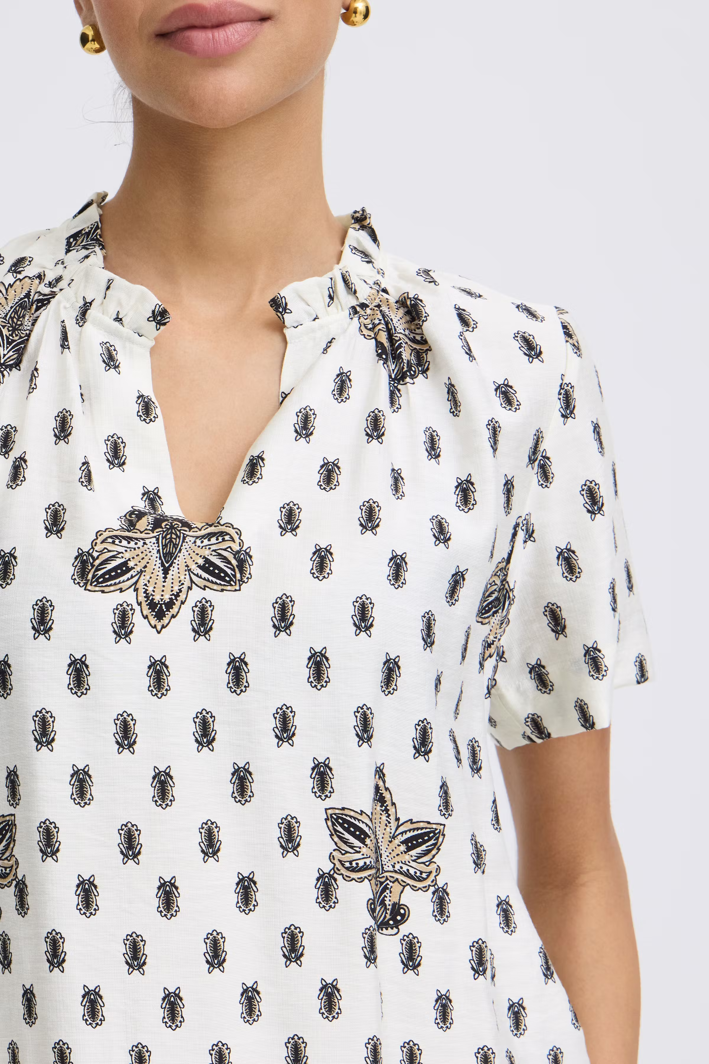 BYIKAIA Blouse LOOKBOOK DETAIL 20819037-900008801