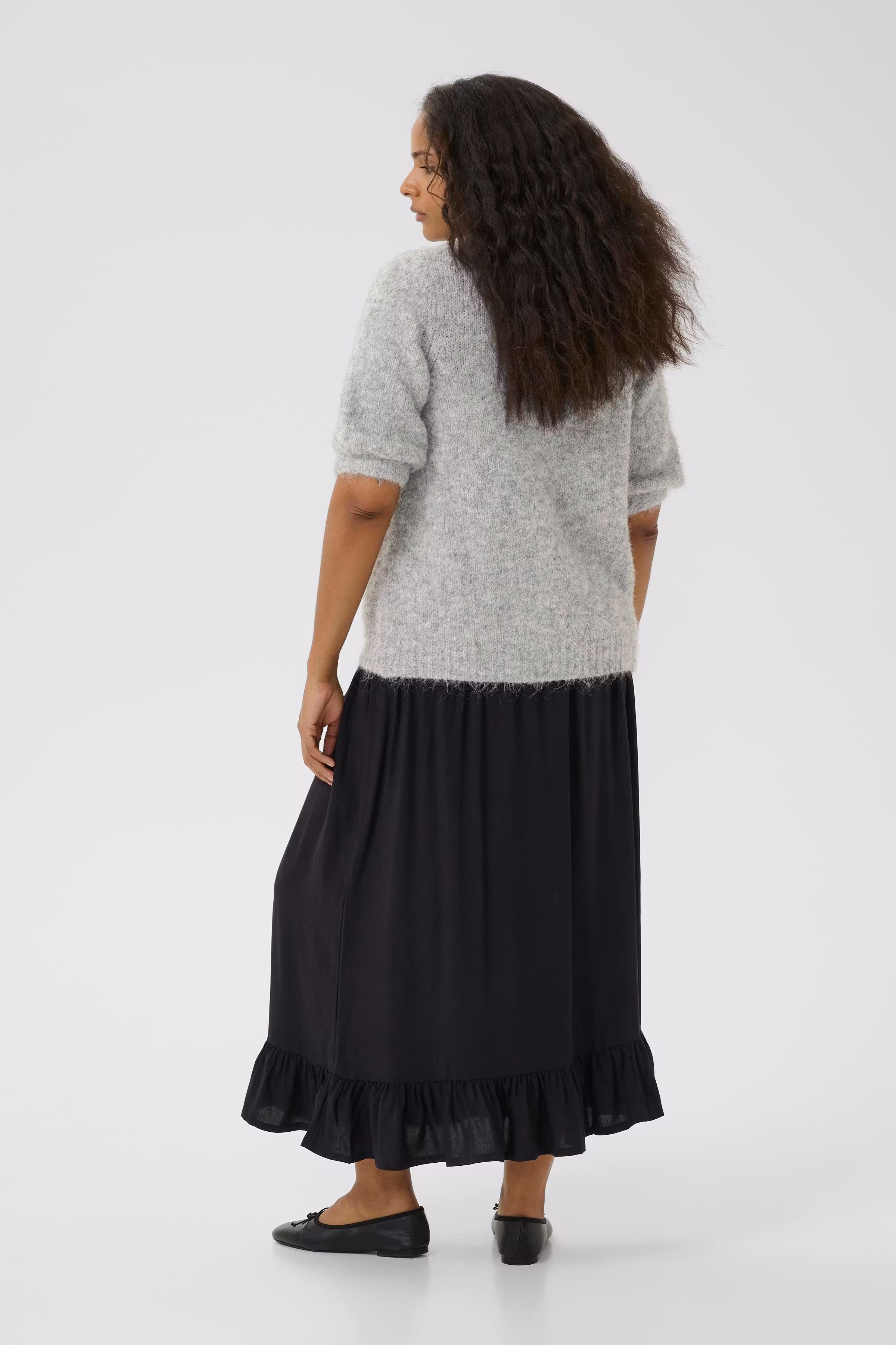 KCemilia Cardigan LOOKBOOK BACK 10583437-100123