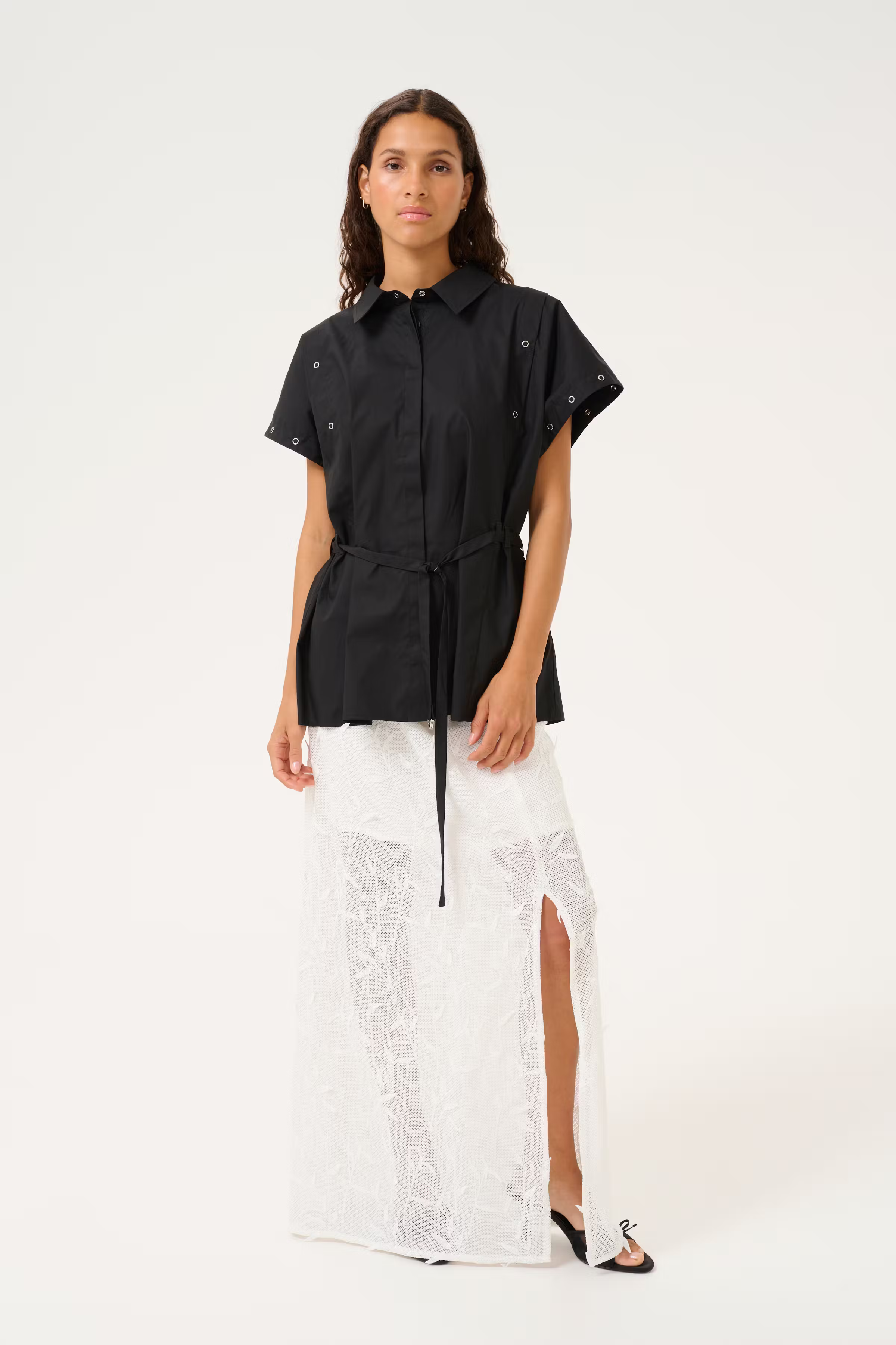 KBVicky Shirt LOOKBOOK FRONT 10105486-194008