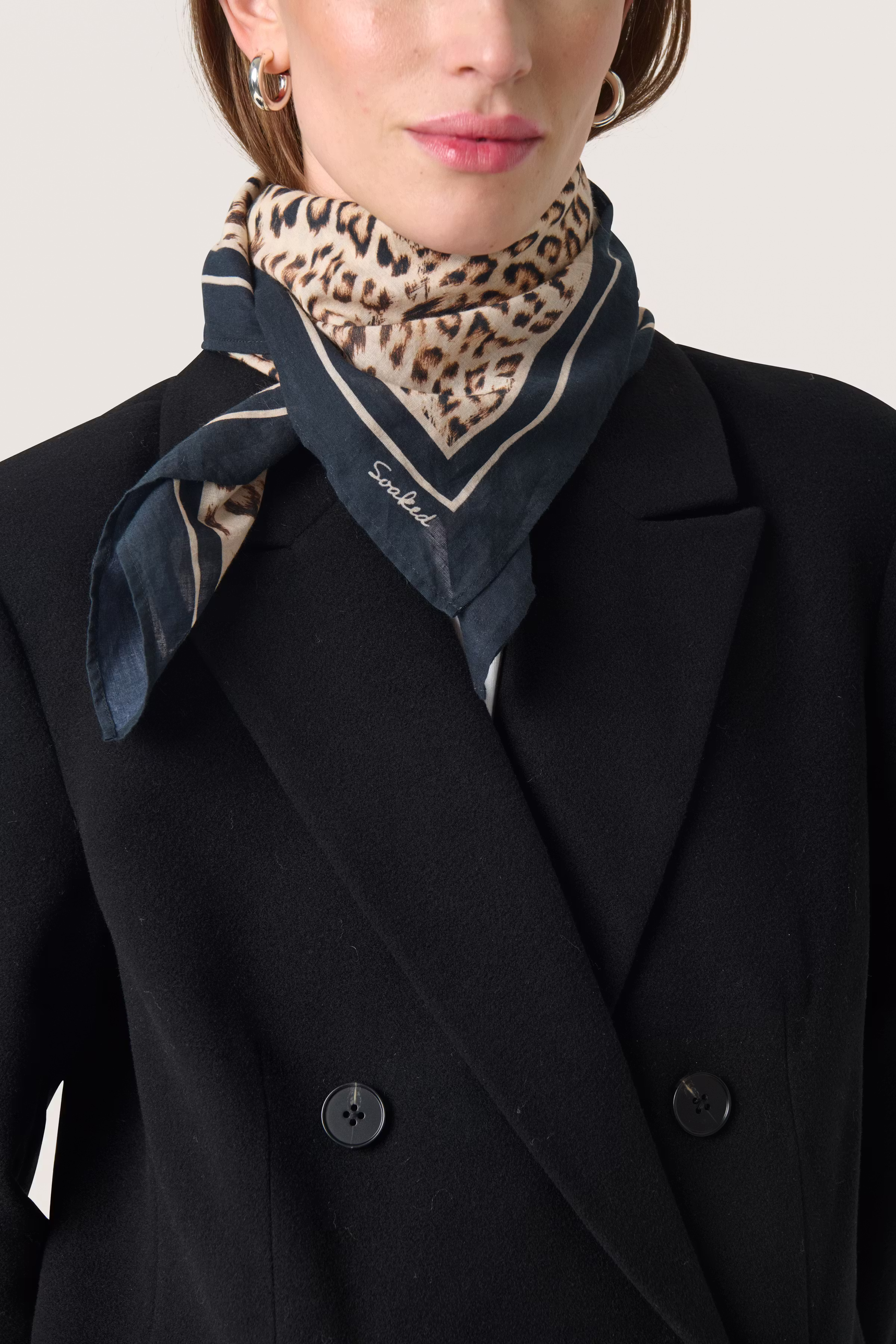 SLElkie Skjerf LOOKBOOK DETAIL 30408481-304037