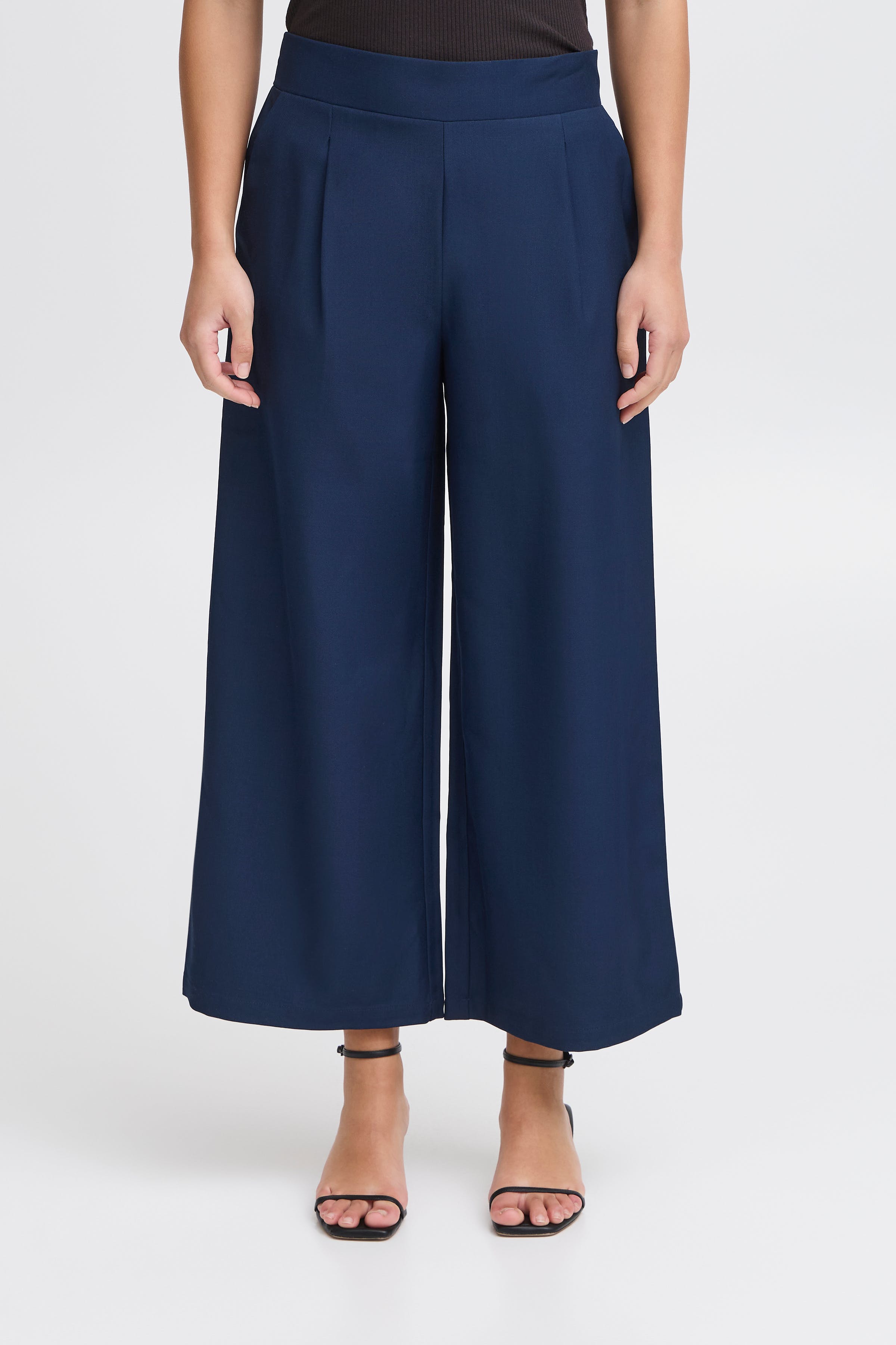 IXDORTHEA Trousers LOOKBOOK FRONT 20123724-194010