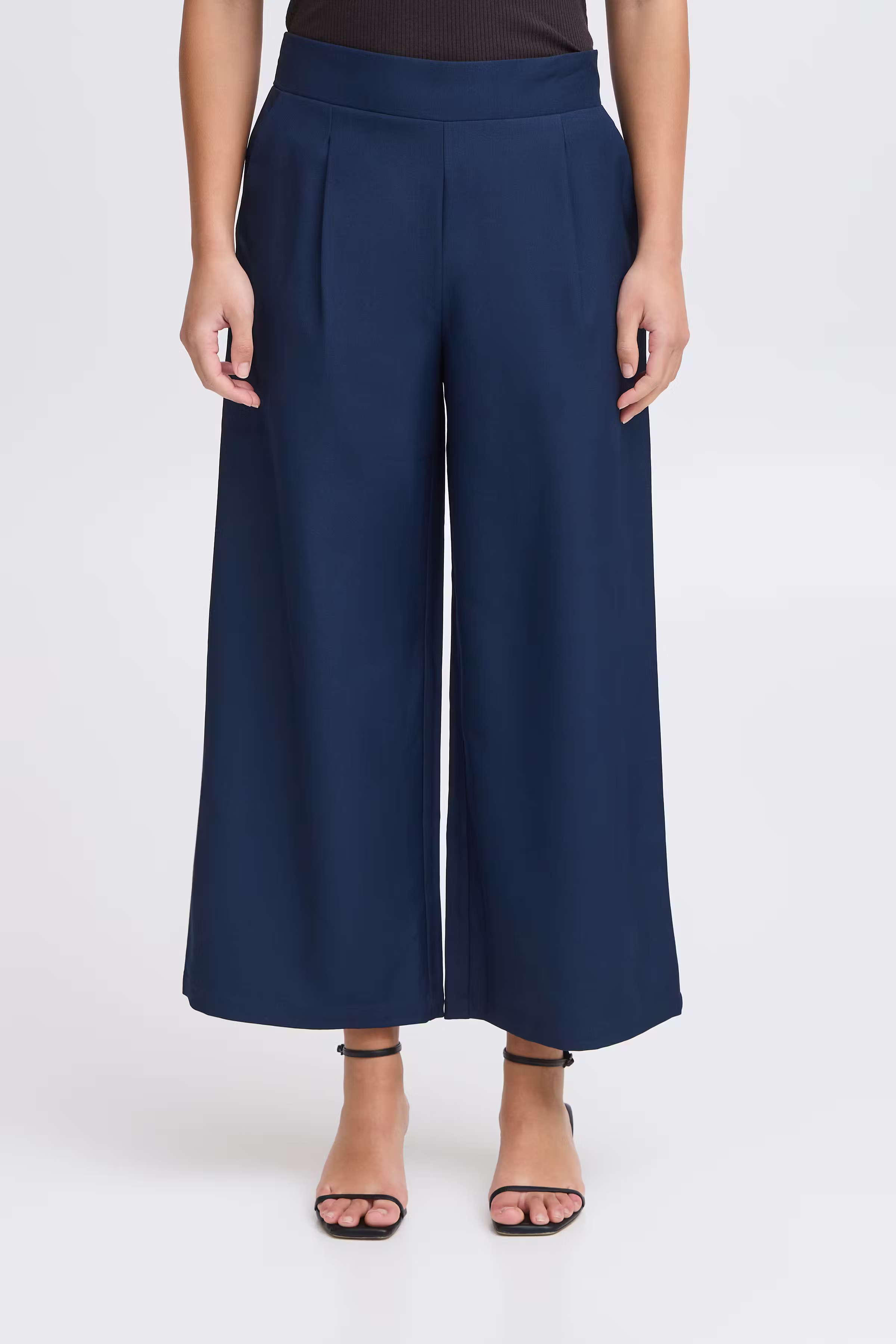 IXDORTHEA Trousers LOOKBOOK FRONT 20123724-194010