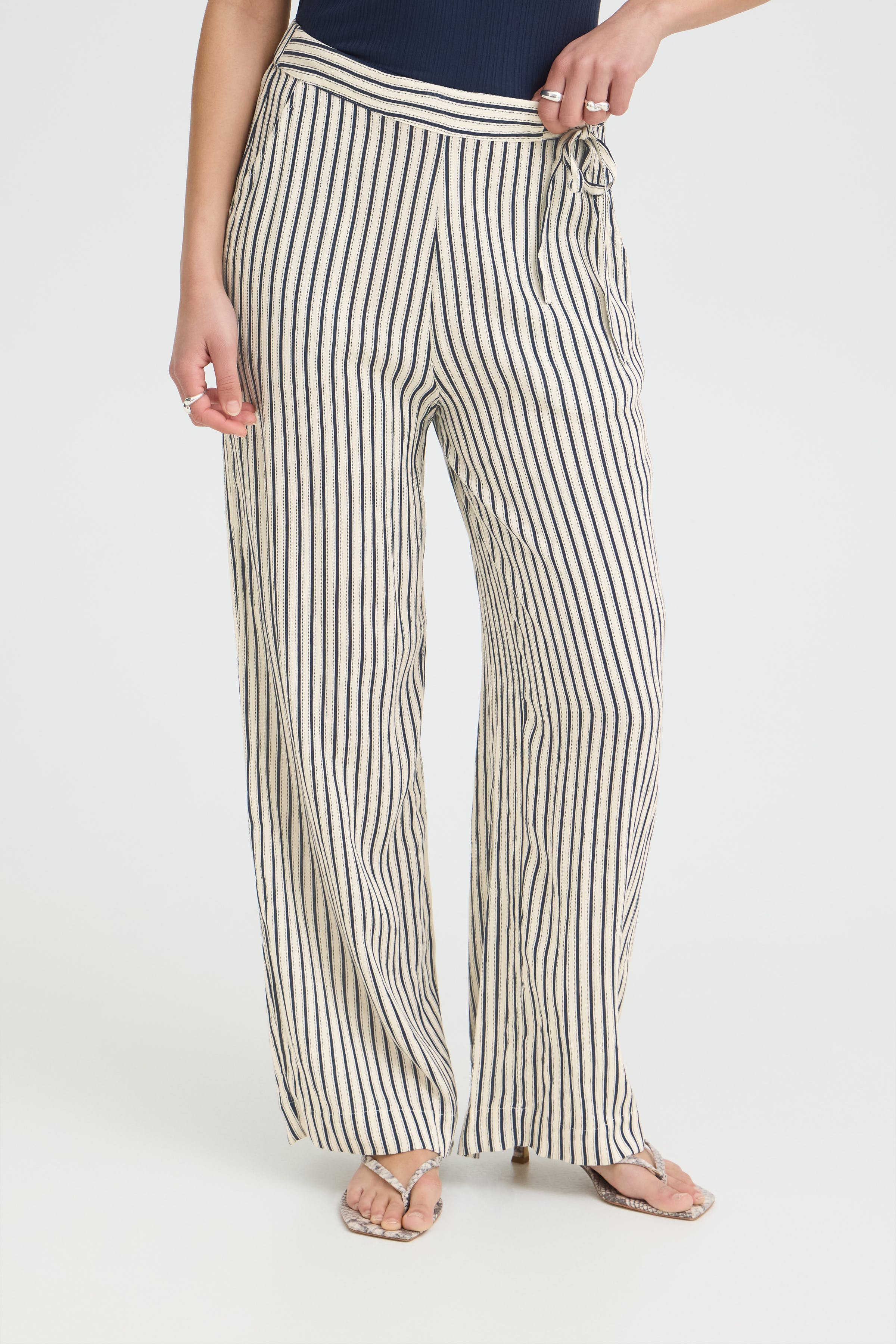 IHMARRAKECH Bukser LOOKBOOK FRONT 20125584-900005548