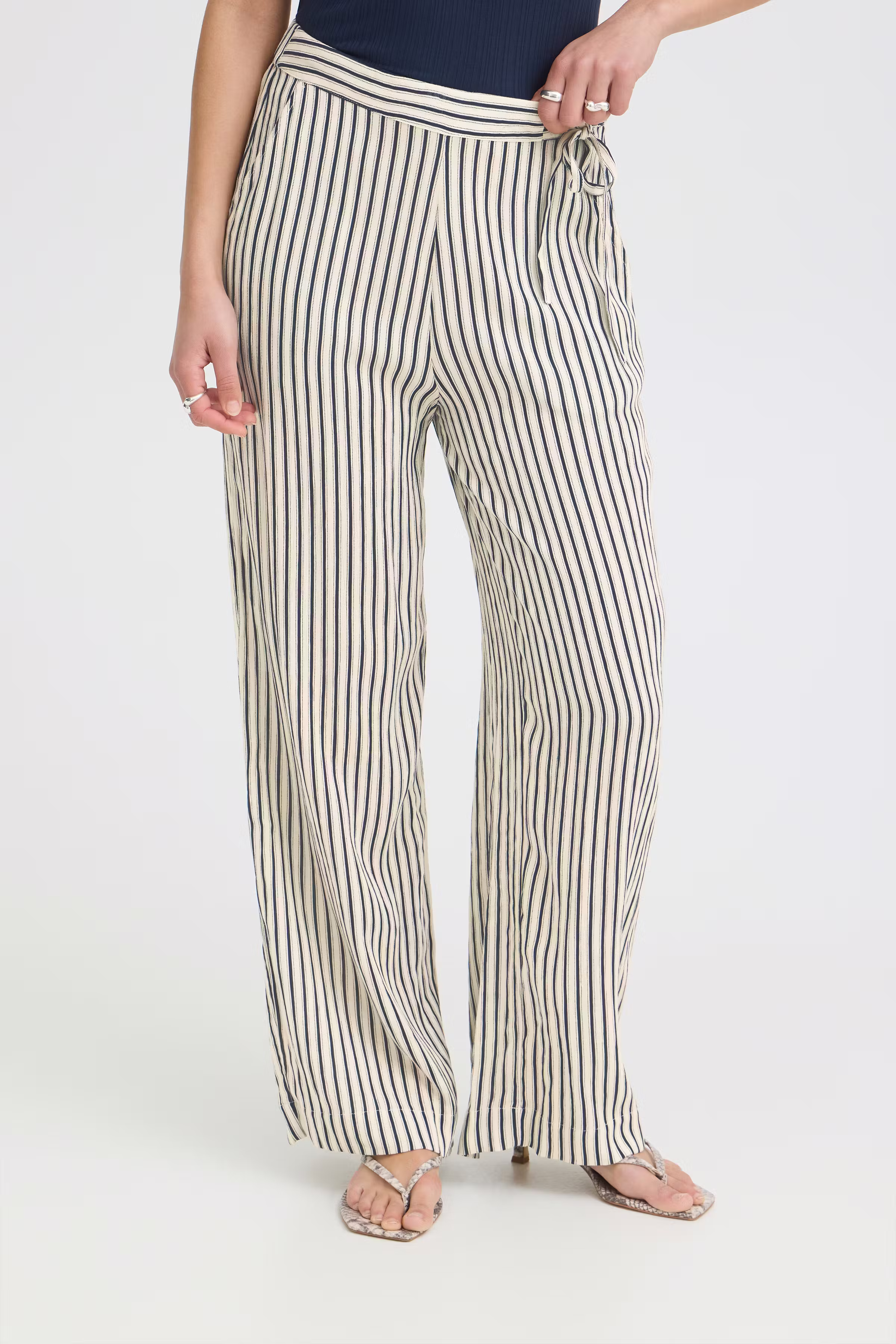 IHMARRAKECH Bukser LOOKBOOK FRONT 20125584-900005548