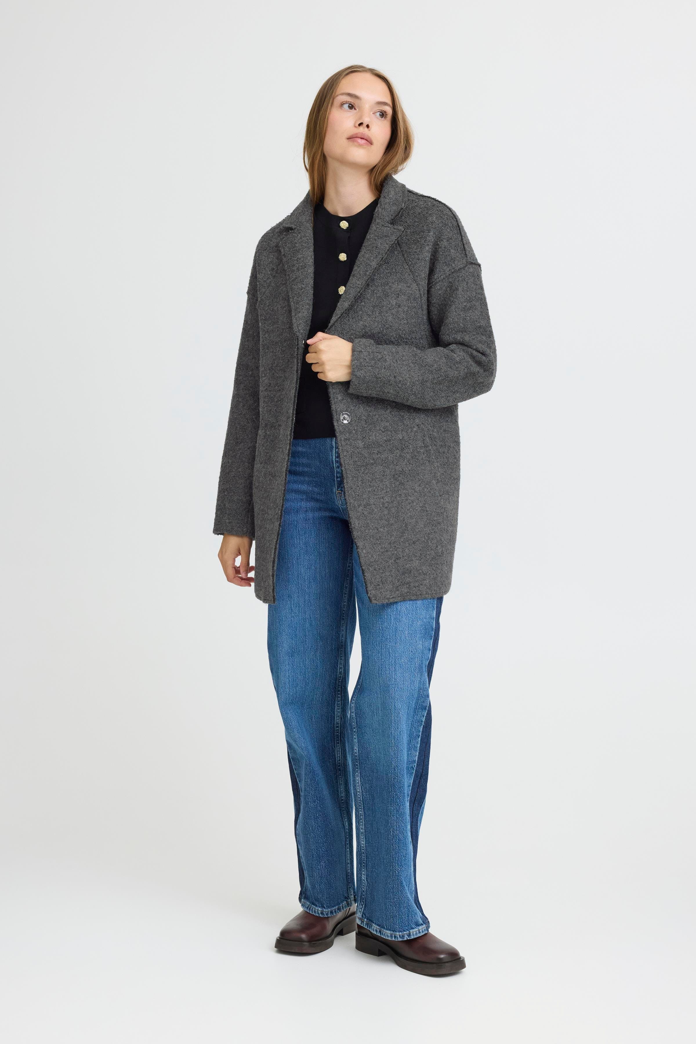 PZLULA Jas LOOKBOOK FRONT 50209165-204309