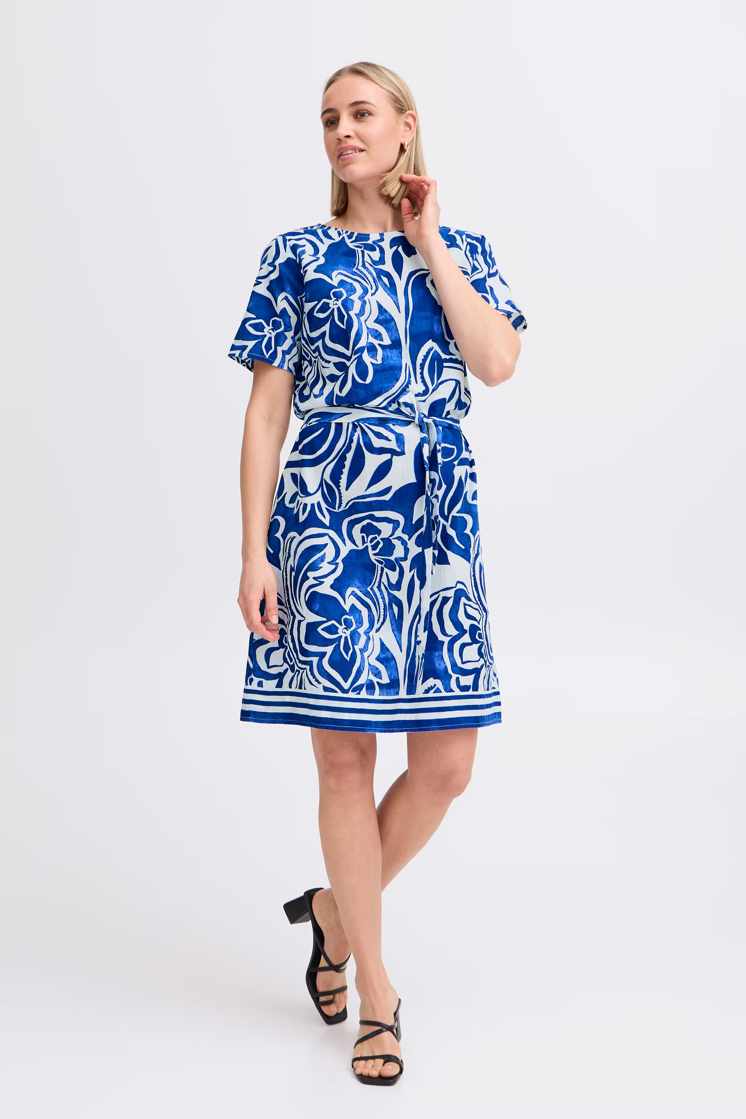 FRCORA Kjole LOOKBOOK FRONT 20615804-204674