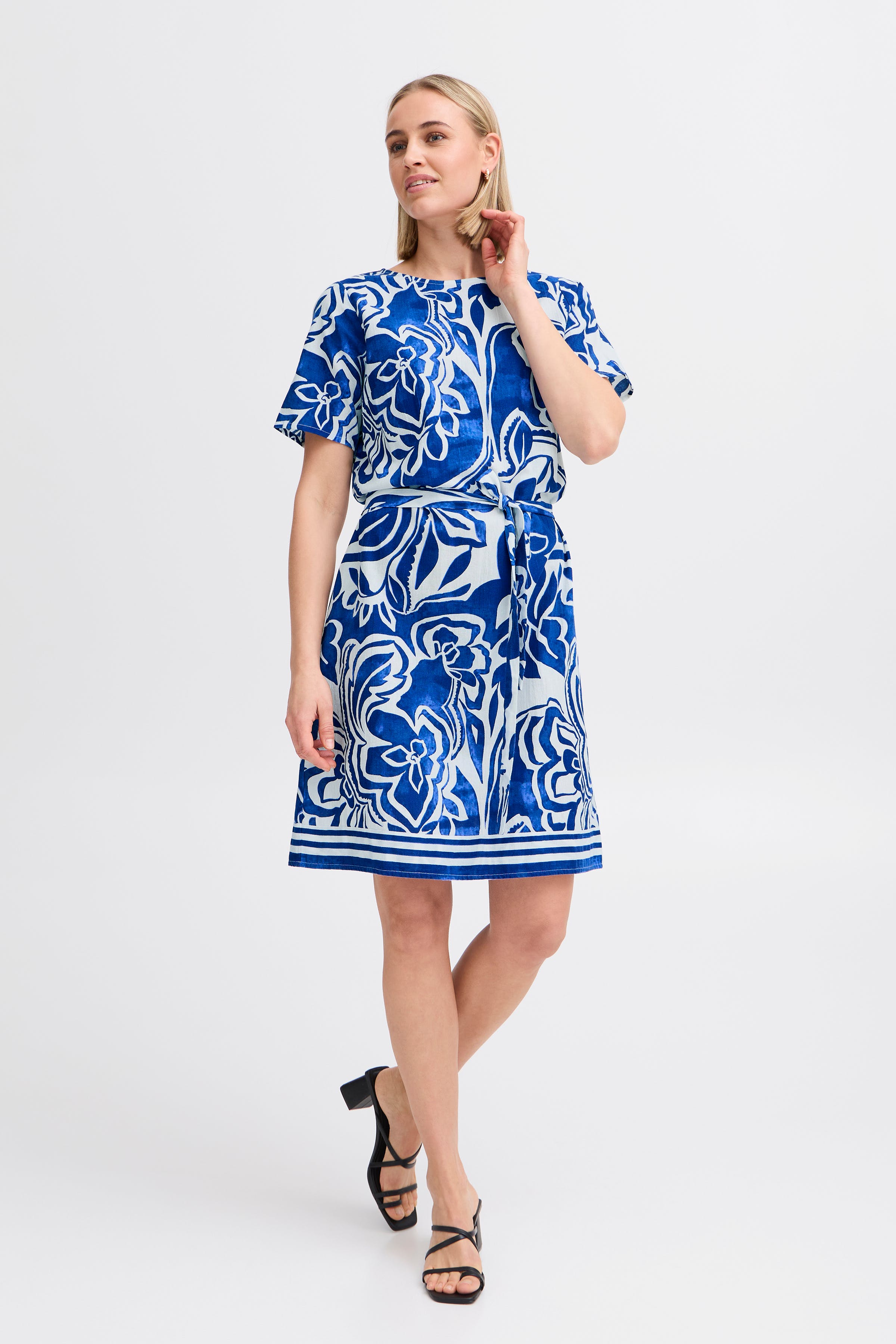 FRCORA Kjole LOOKBOOK FRONT 20615804-204674