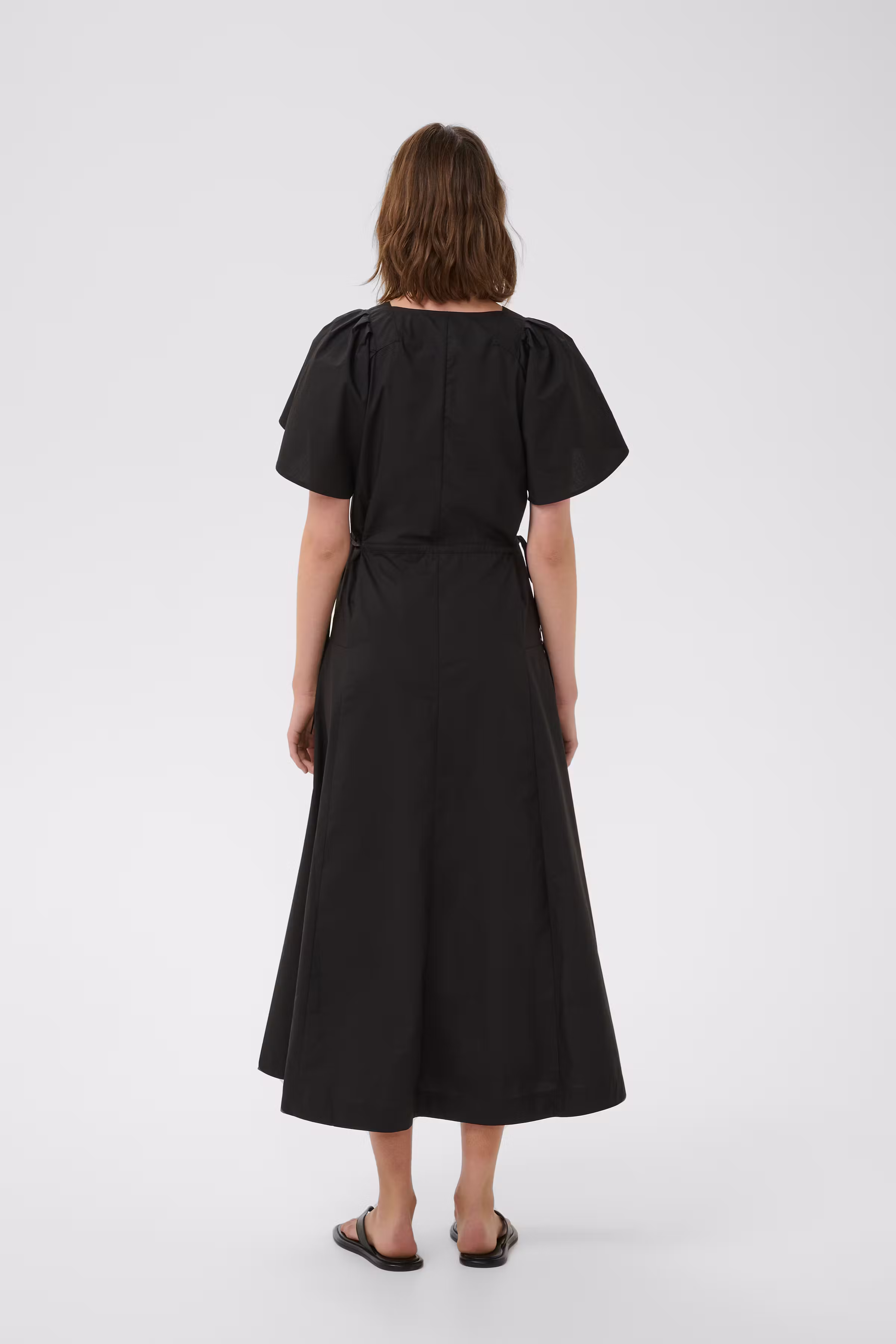 RAVENIW Dress LOOKBOOK BACK 30112502-194008