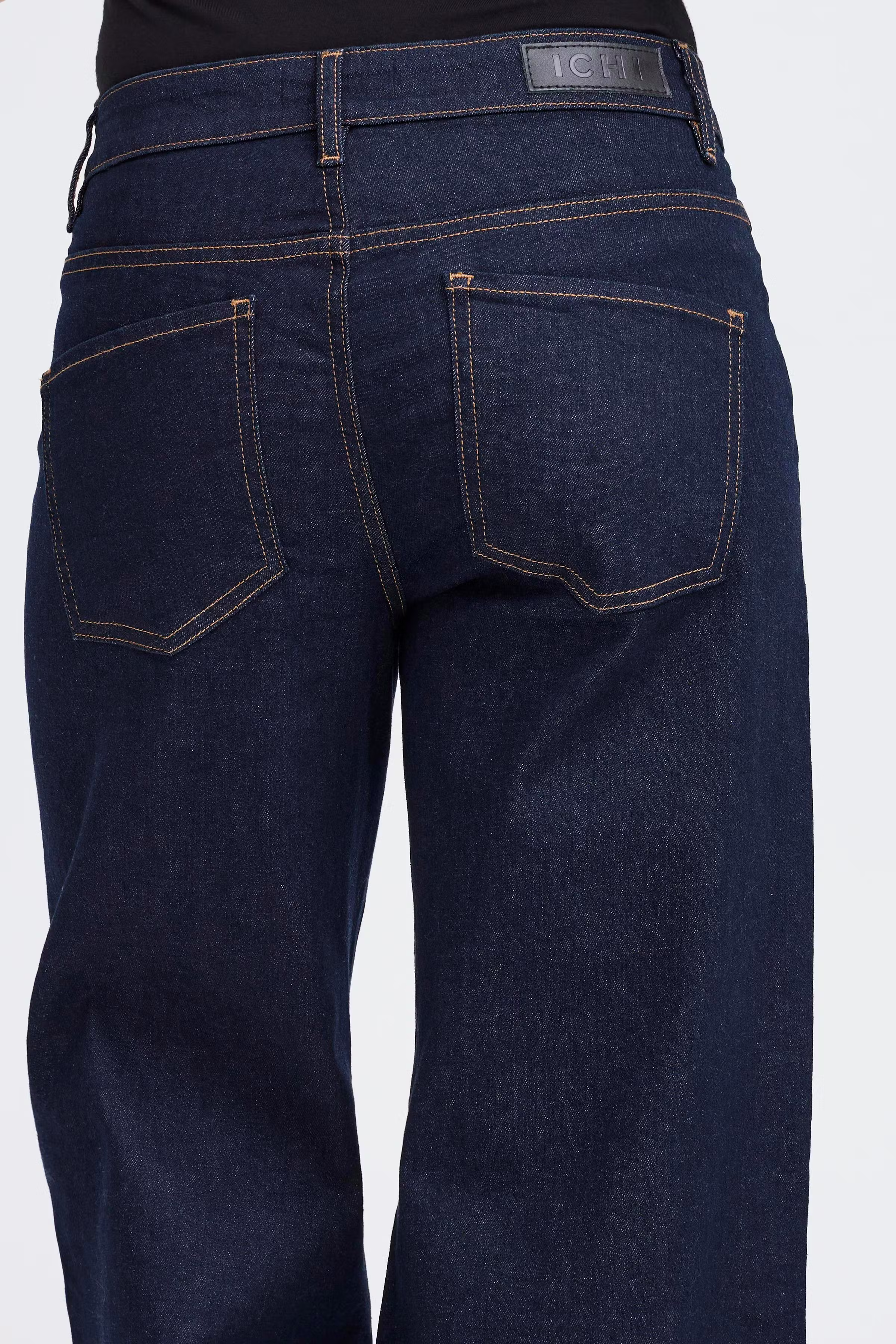 IHTWIGGY WIDE Jeans LOOKBOOK DETAIL 20119022-900000209