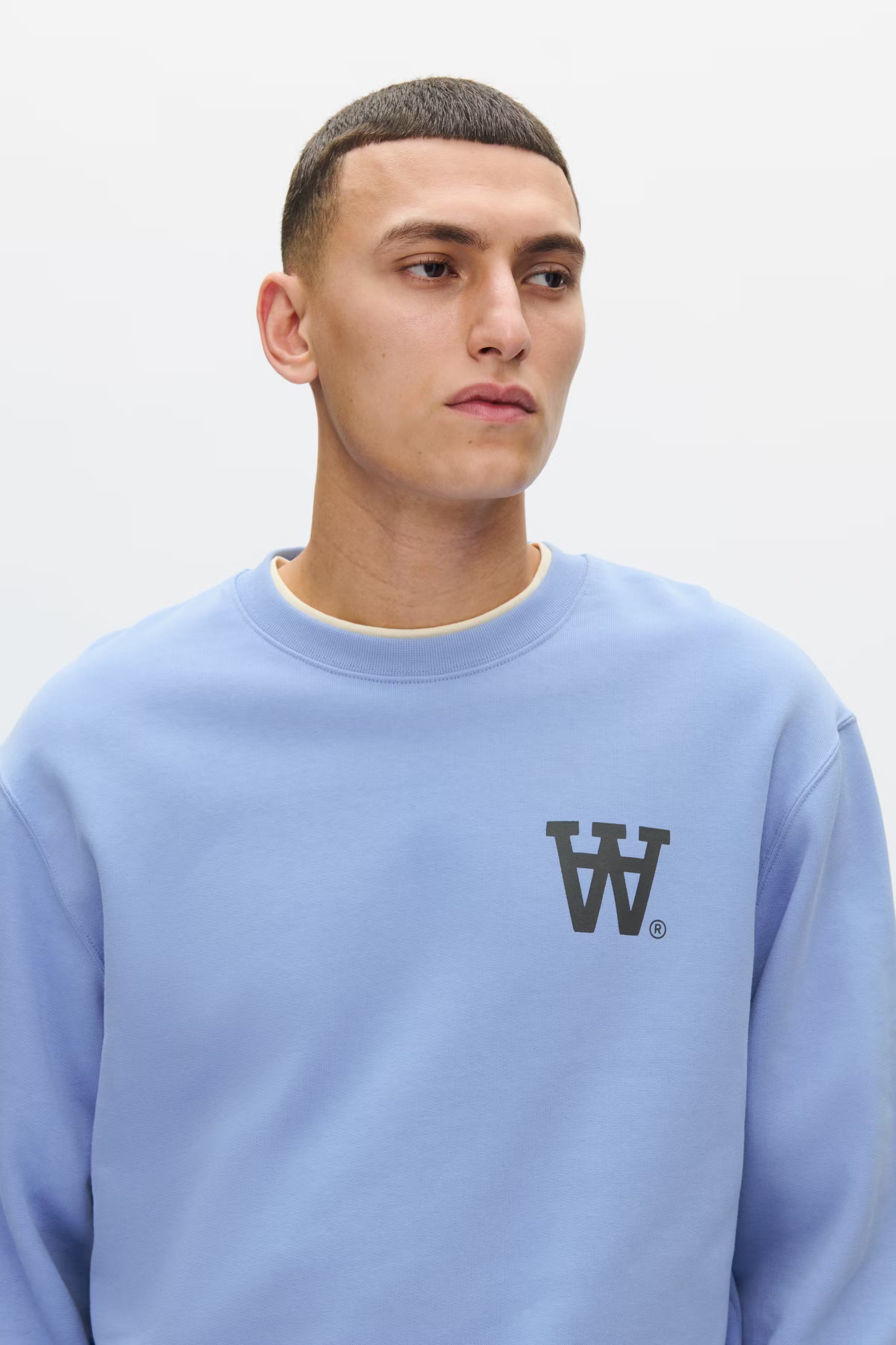 WWNoel Sweatshirt LOOKBOOK DETAIL 30250163-164029