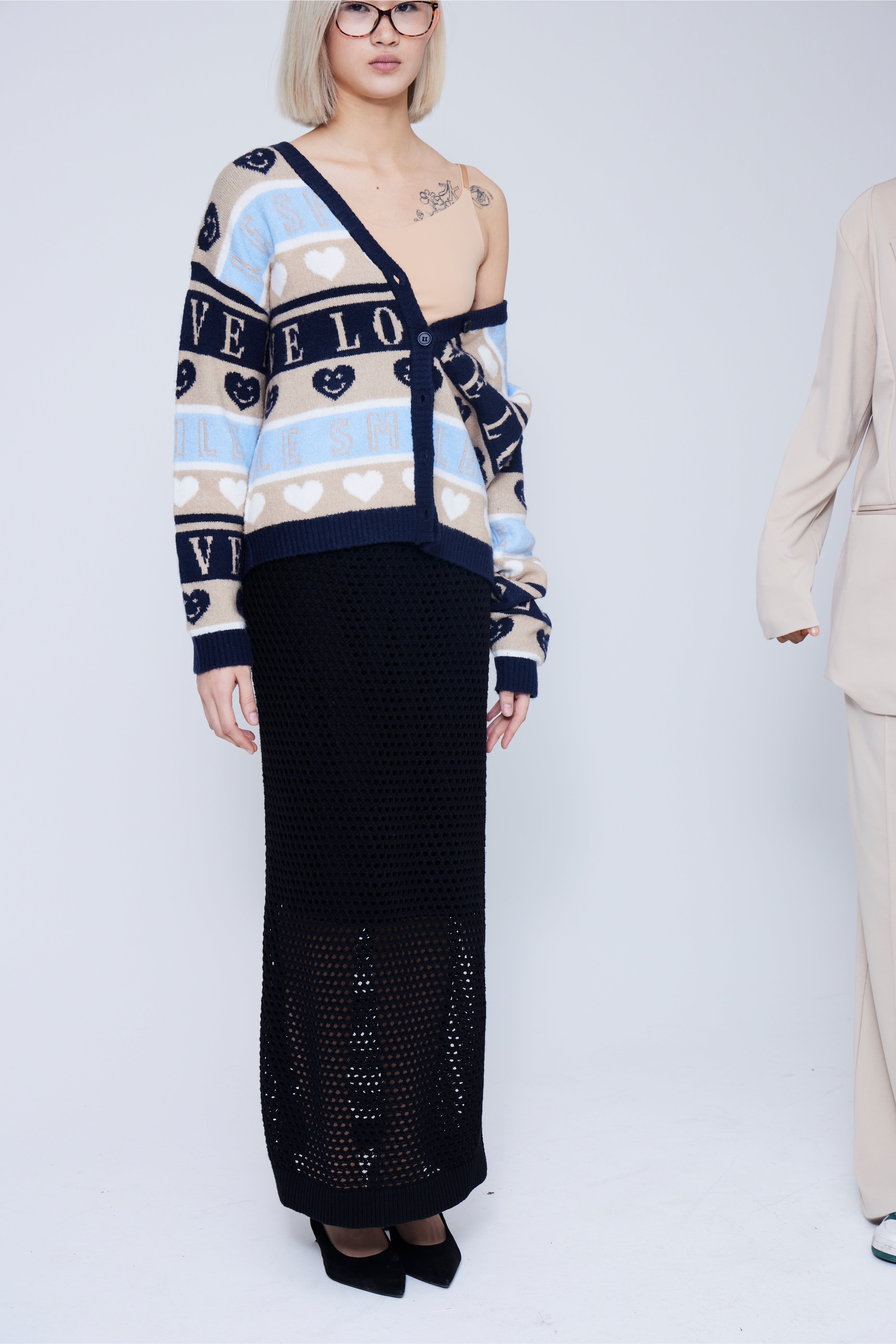 IHALAINE Rock LOCATION NONE 20120354-194008