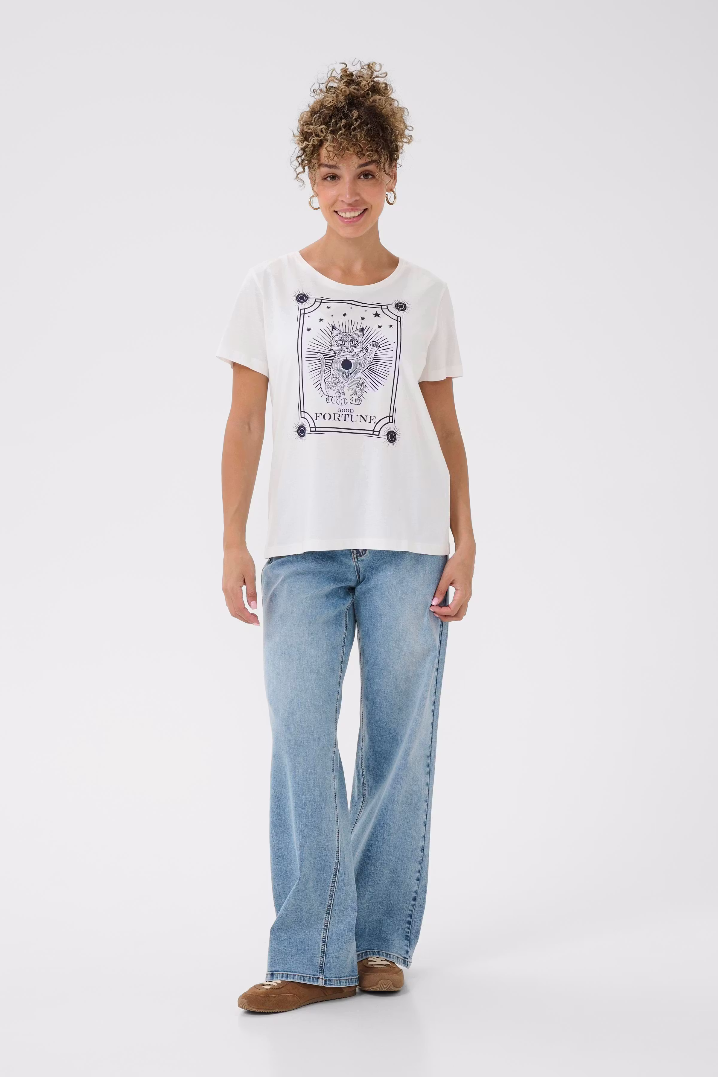 CRNikita T-shirt LOOKBOOK FRONT 10614660-108798