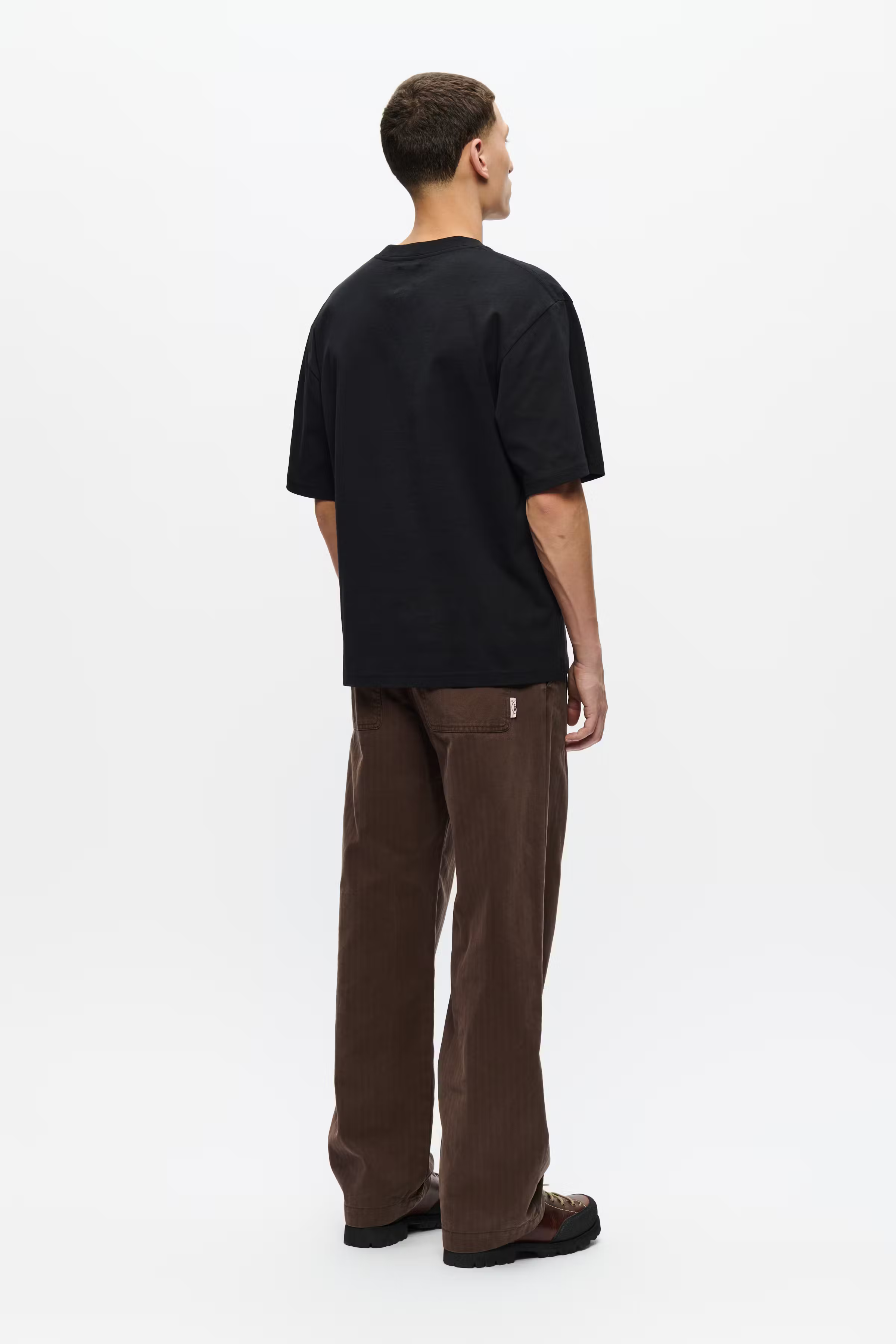 WWLiam T-shirt LOOKBOOK BACK 30251546-303700