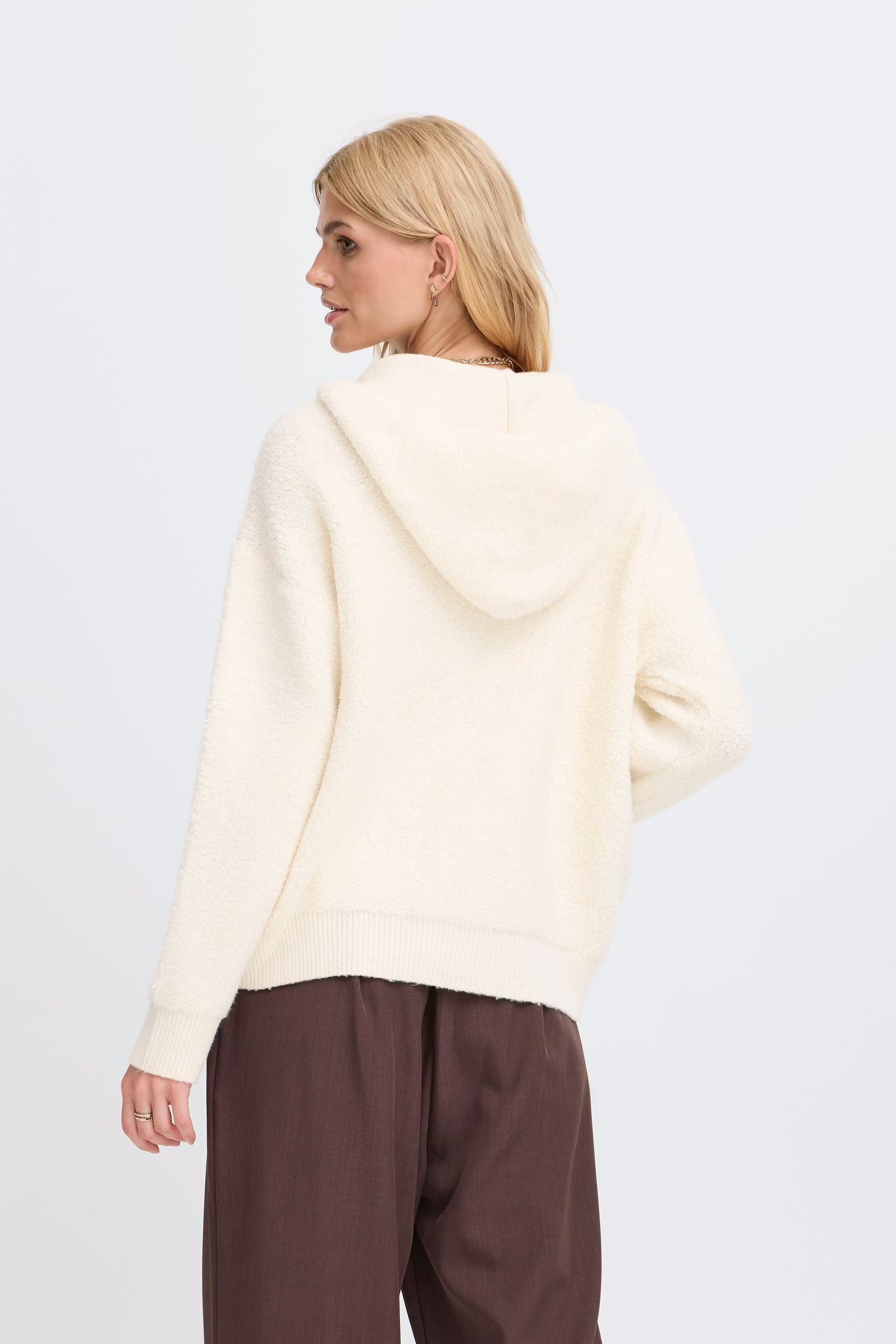 SBREINE Cardigan LOOKBOOK BACK 22101079-110105