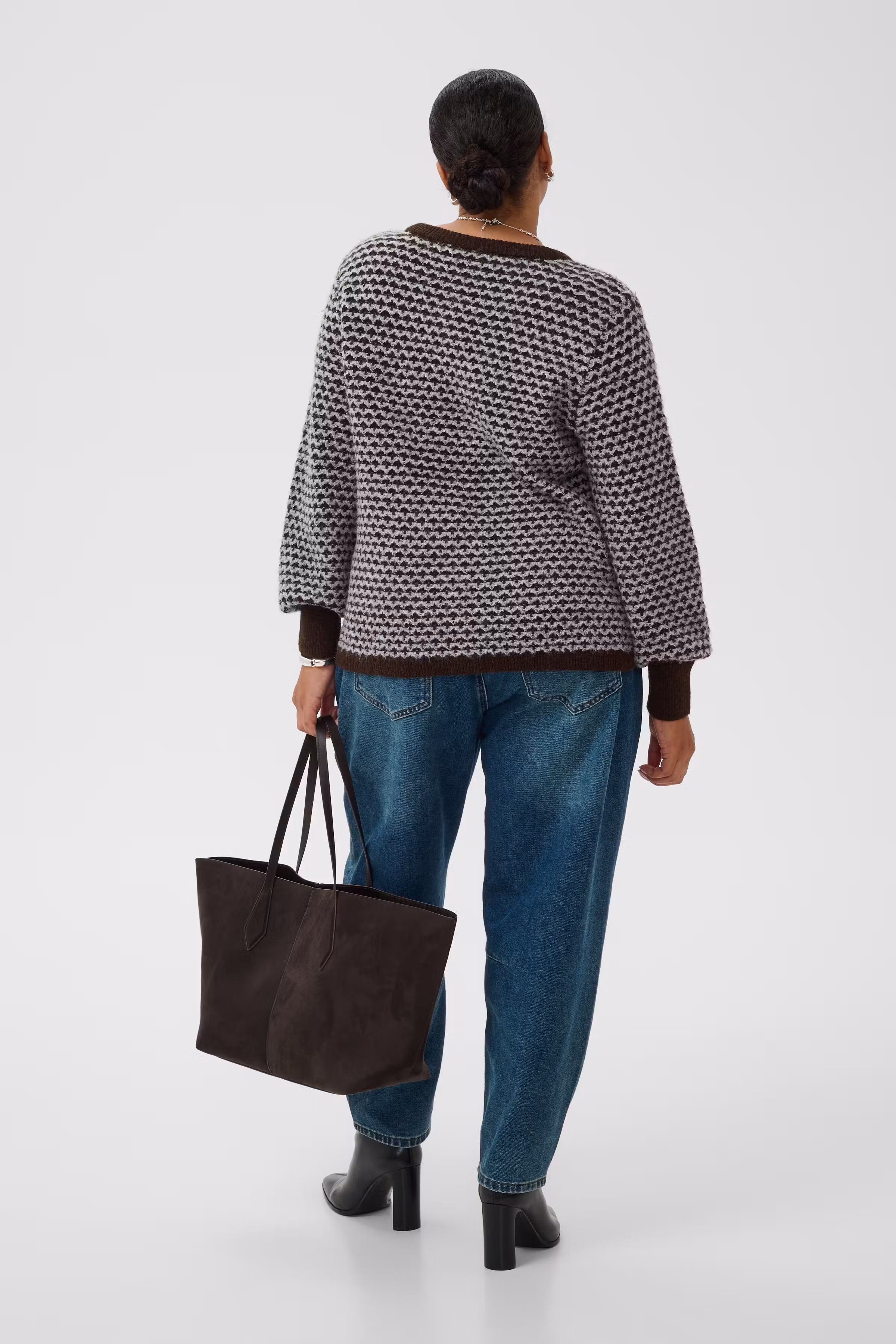 KCmacella Pullover LOOKBOOK BACK 10584942-1000770