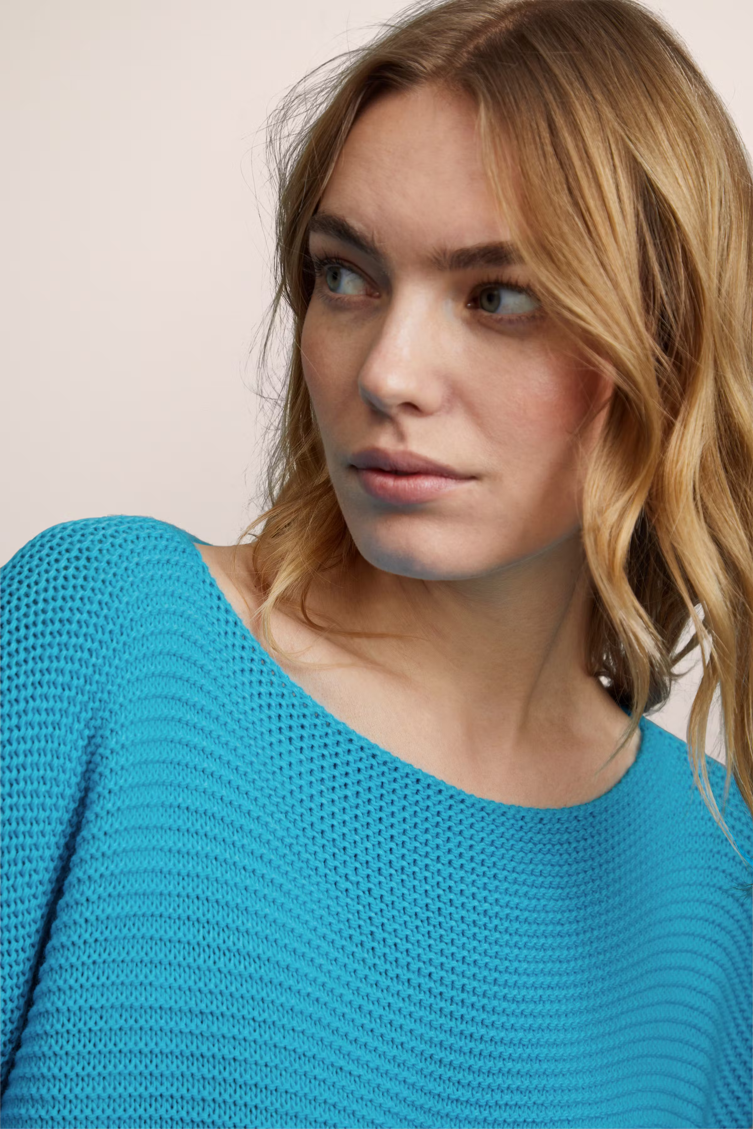 SBSANDY Blouse LOOKBOOK DETAIL 22100080-164535