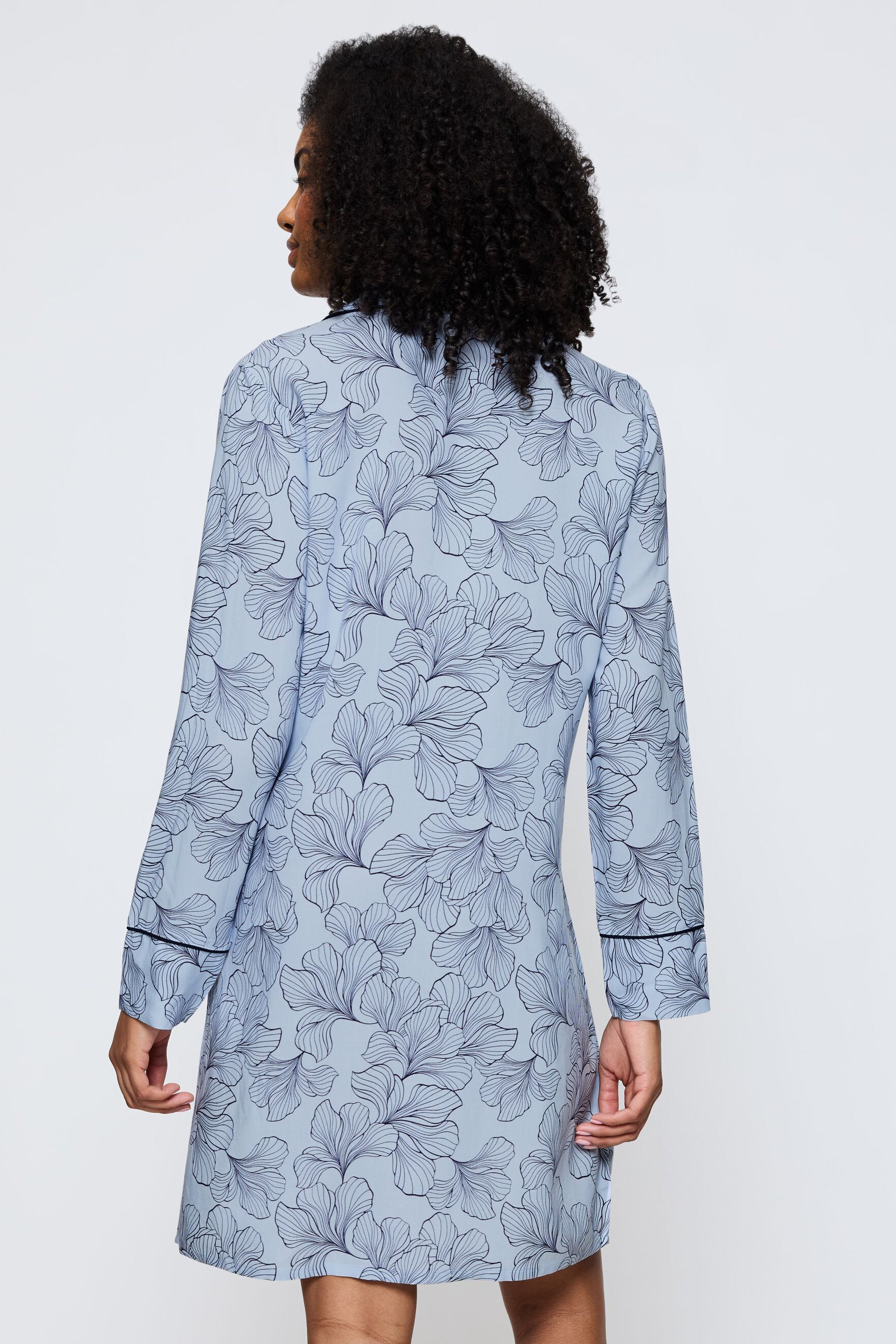 Triumph Nachthemd LOOKBOOK BACK 40500309-T0032