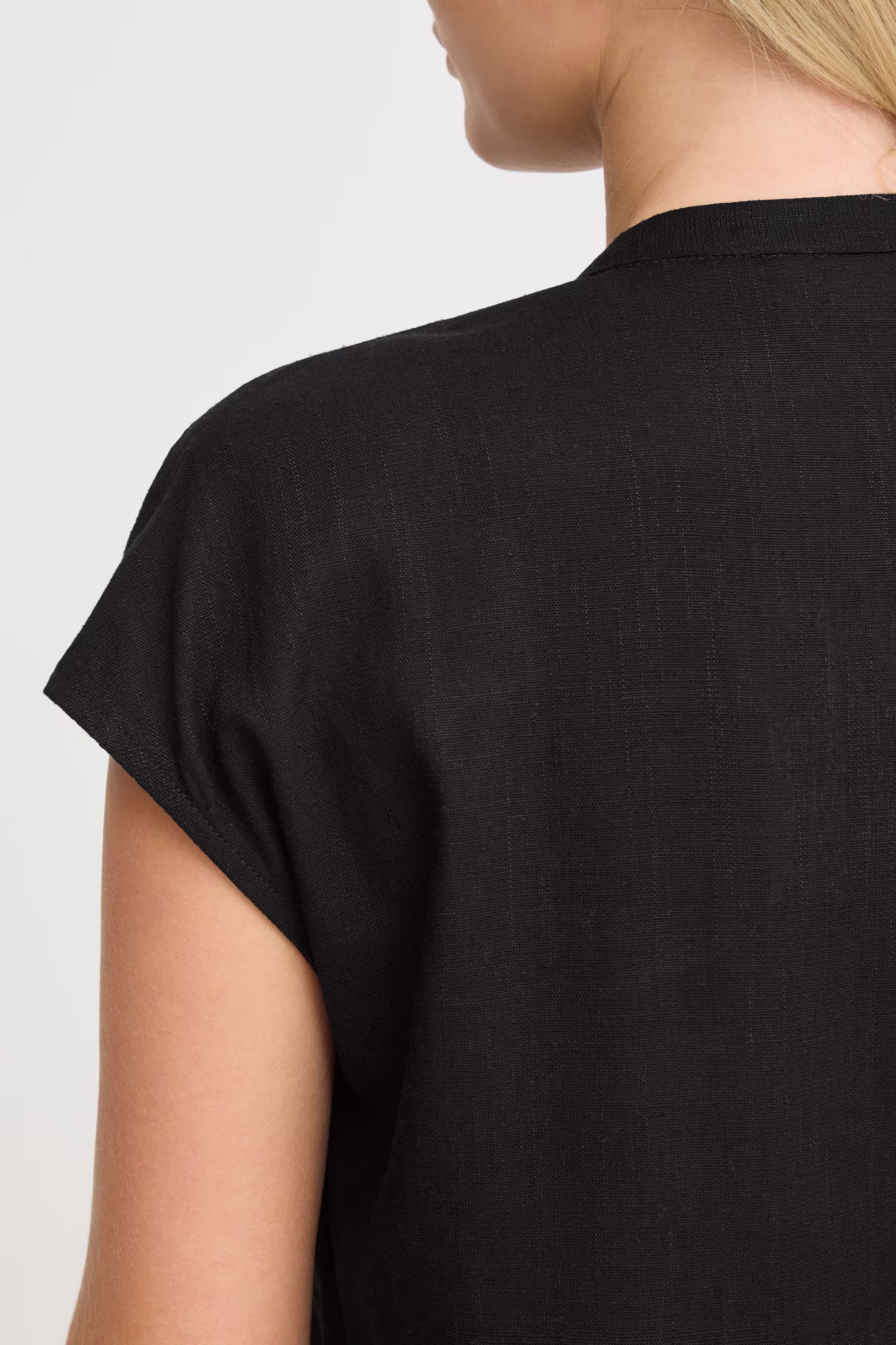 FRJUNA Blouse LOOKBOOK DETAIL 20616091-200113