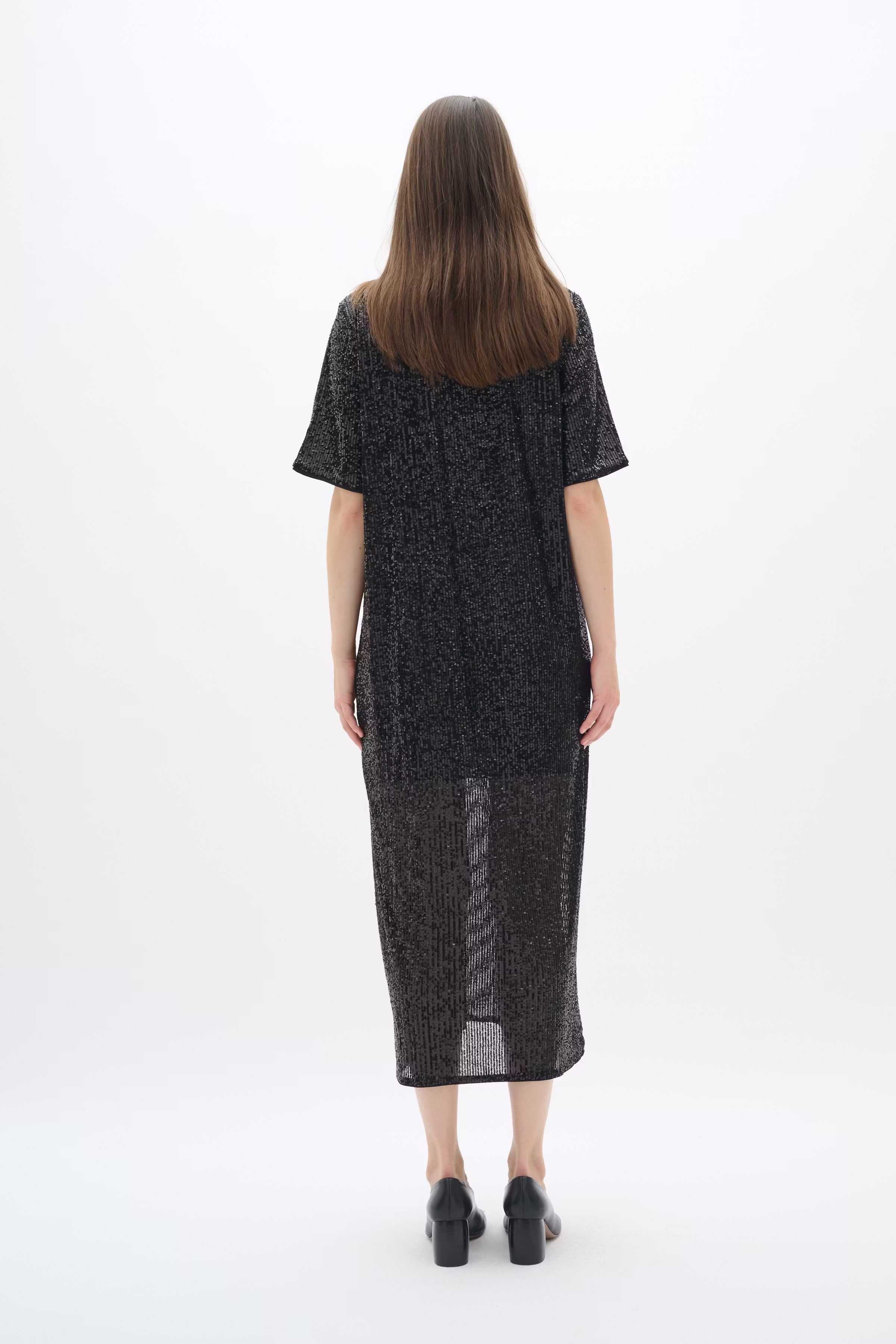 BarbaraIW paillet Kjole LOOKBOOK BACK 30109898-194008