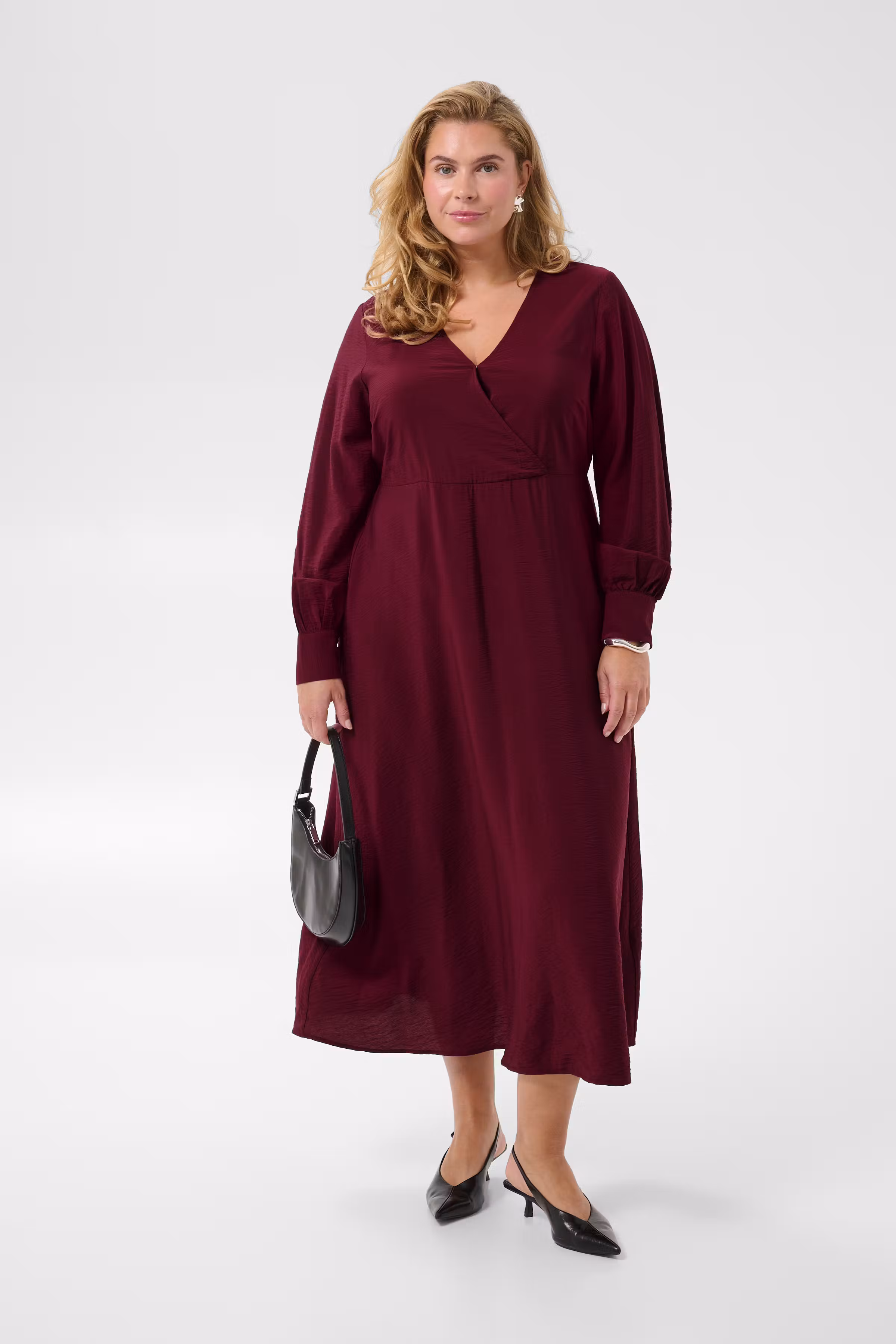 KCneela Kleid LOOKBOOK FRONT 10584978-191522