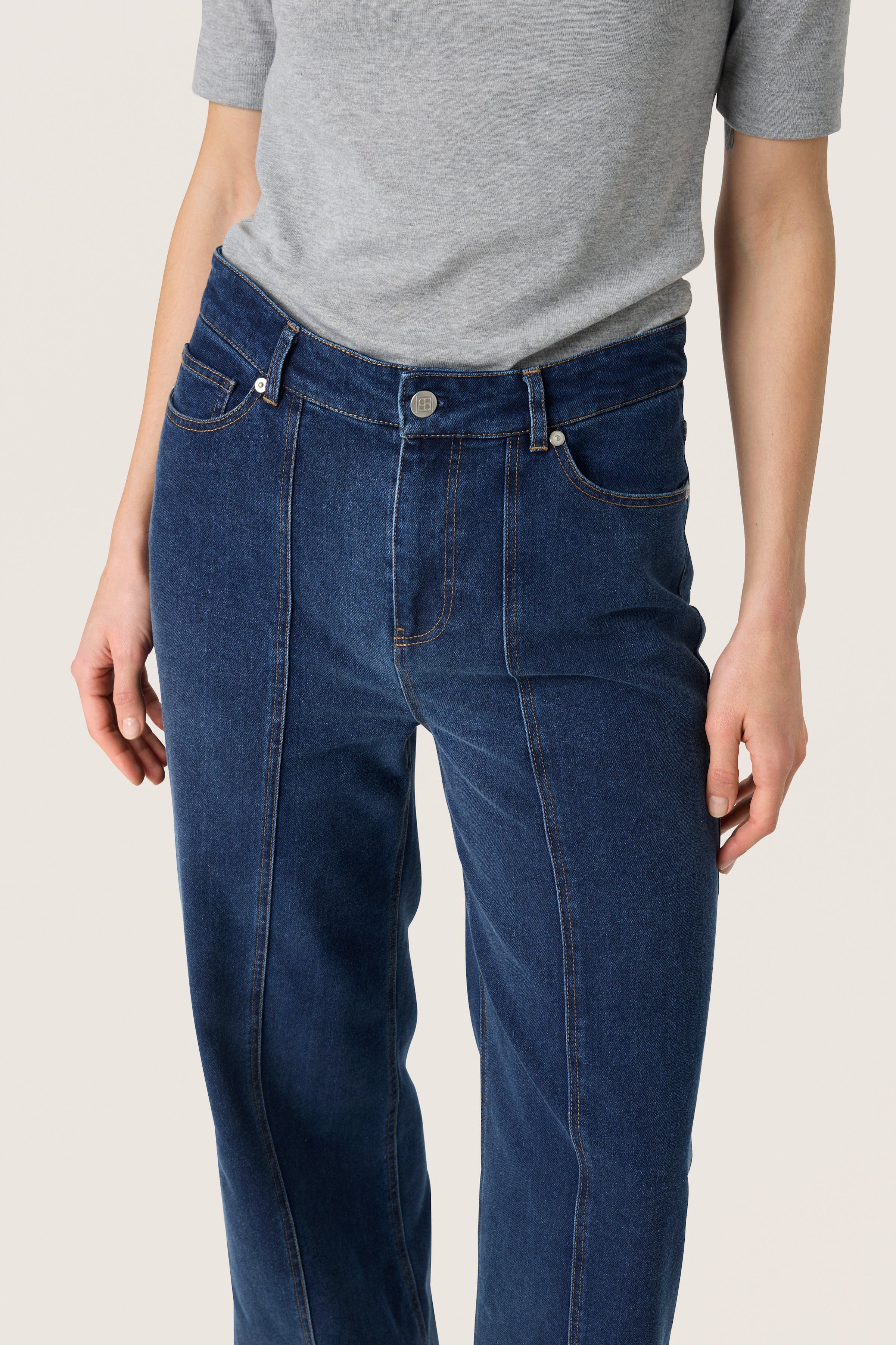 SLCalianna Jeans LOOKBOOK DETAIL 30408475-301728