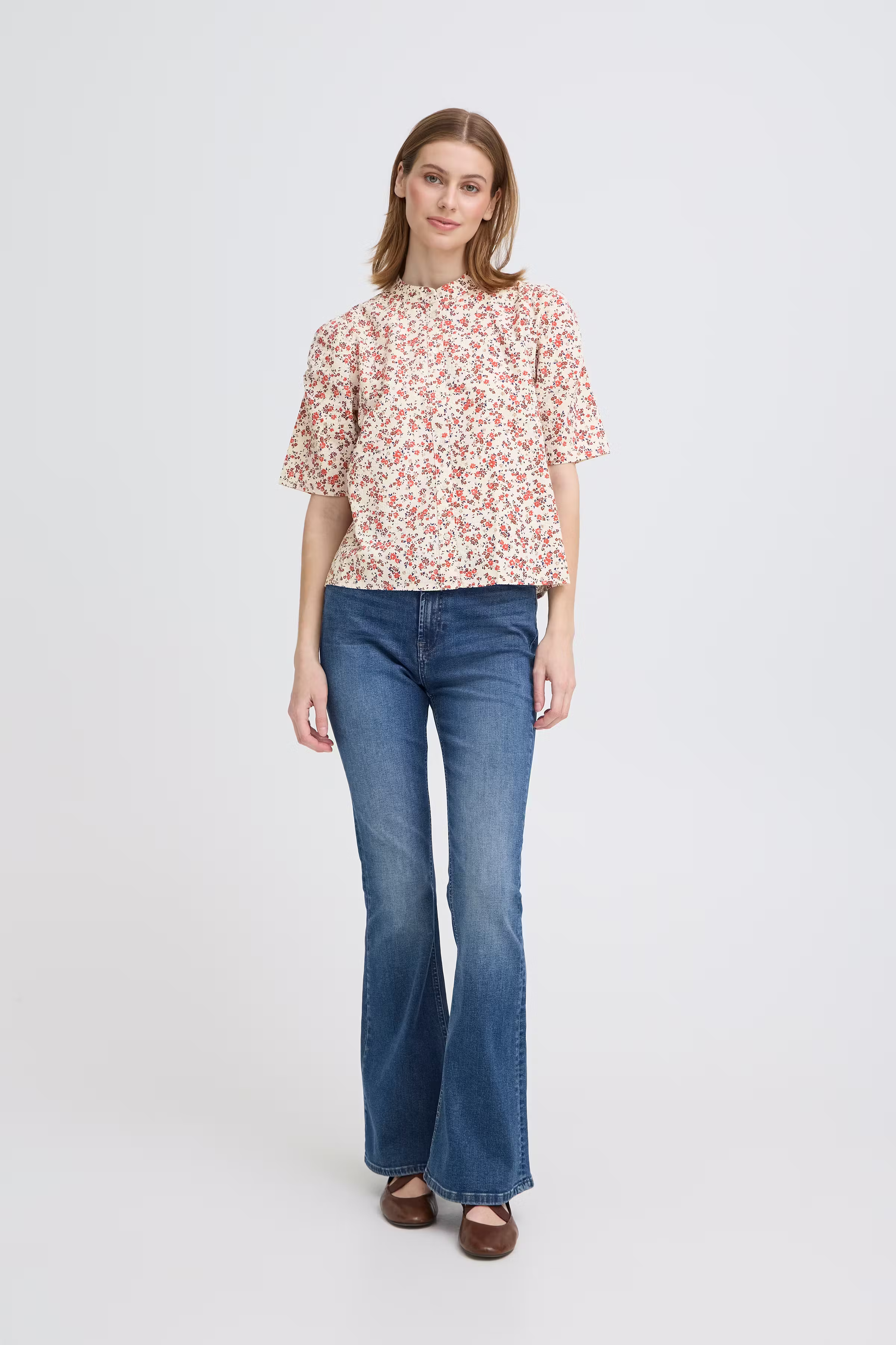 IHQWINA Skjorte LOOKBOOK FRONT 20125169-900004157