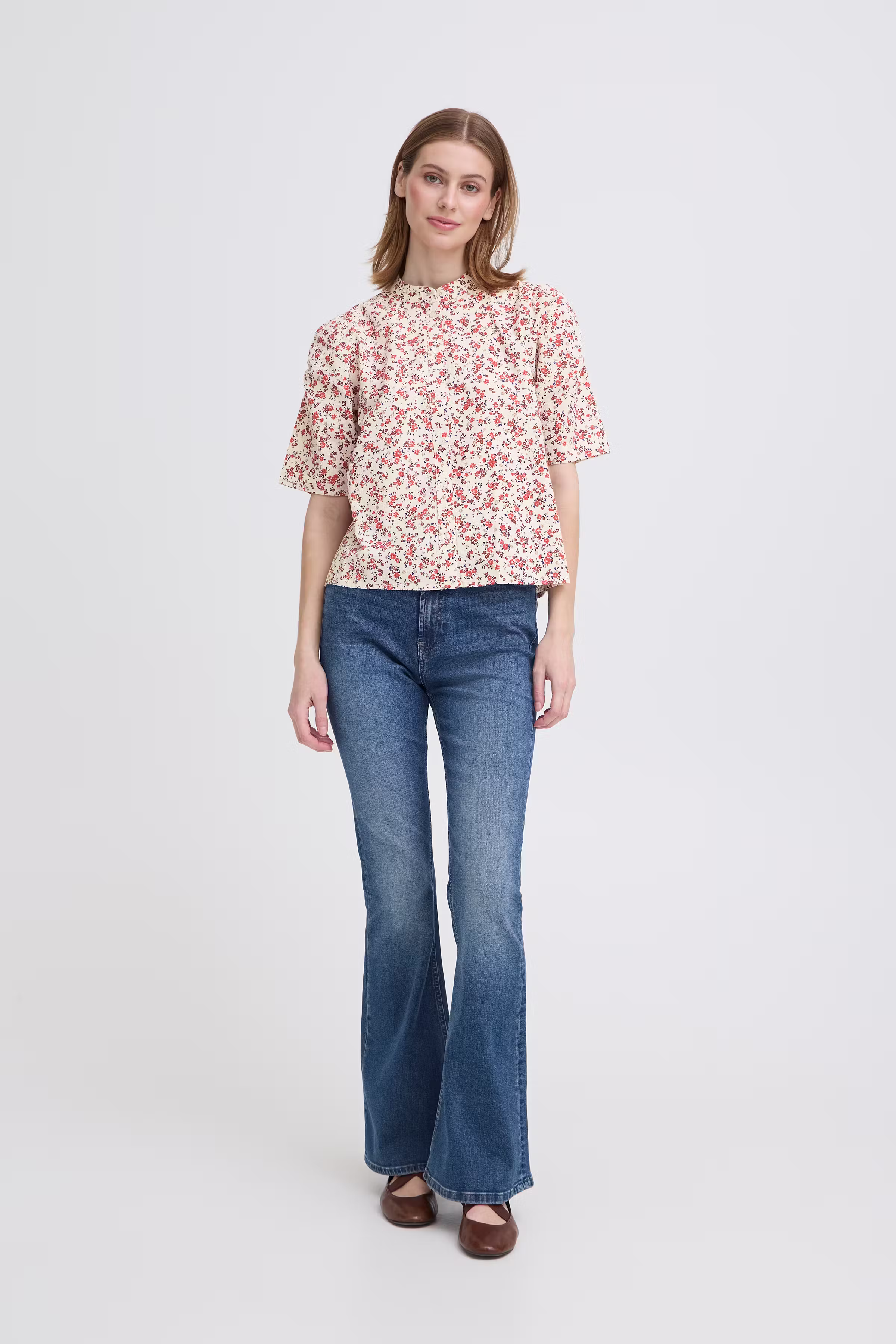 IHQWINA Skjorte LOOKBOOK FRONT 20125169-900004157