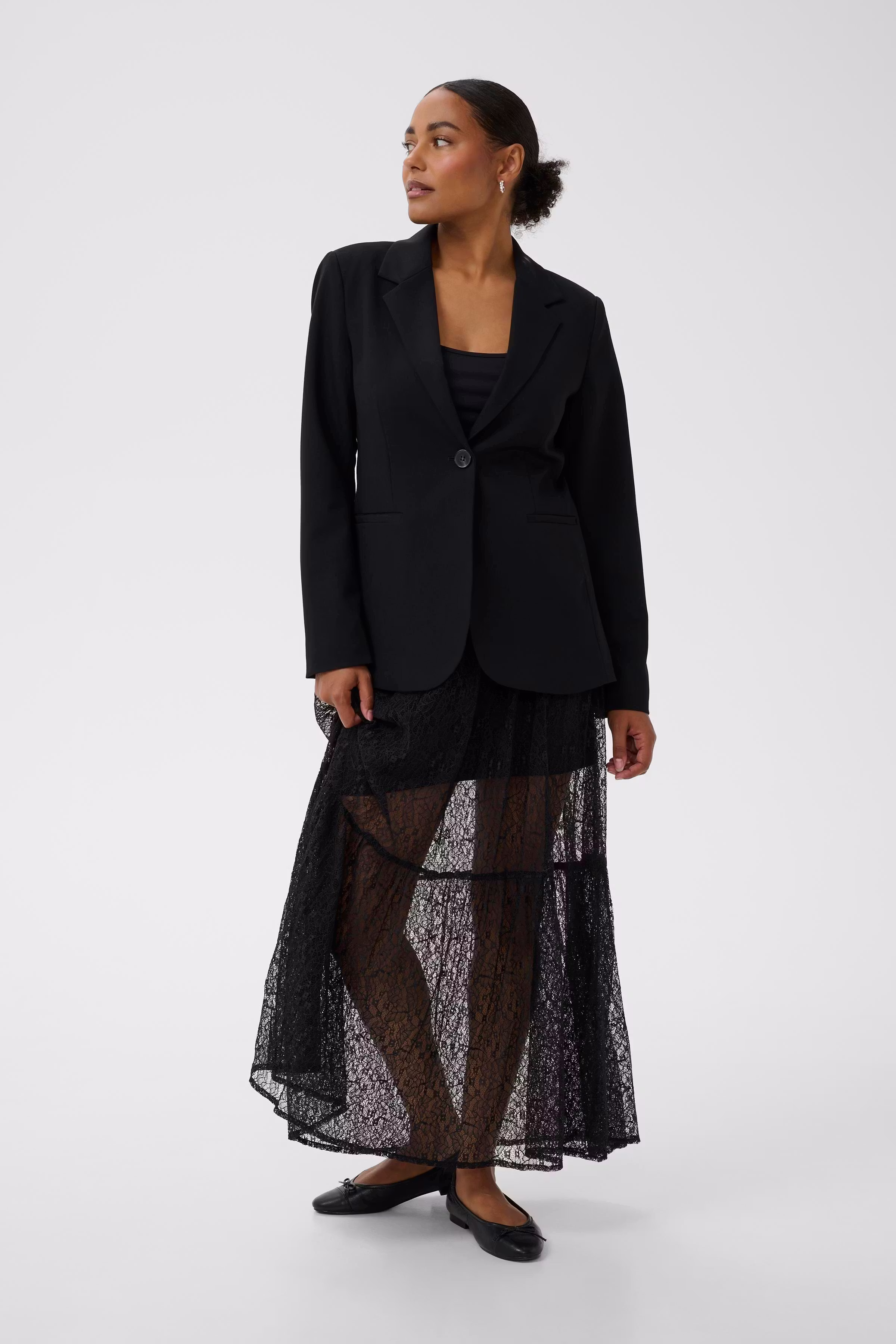 KAotilia Skjørt LOOKBOOK FRONT 10510956-100121