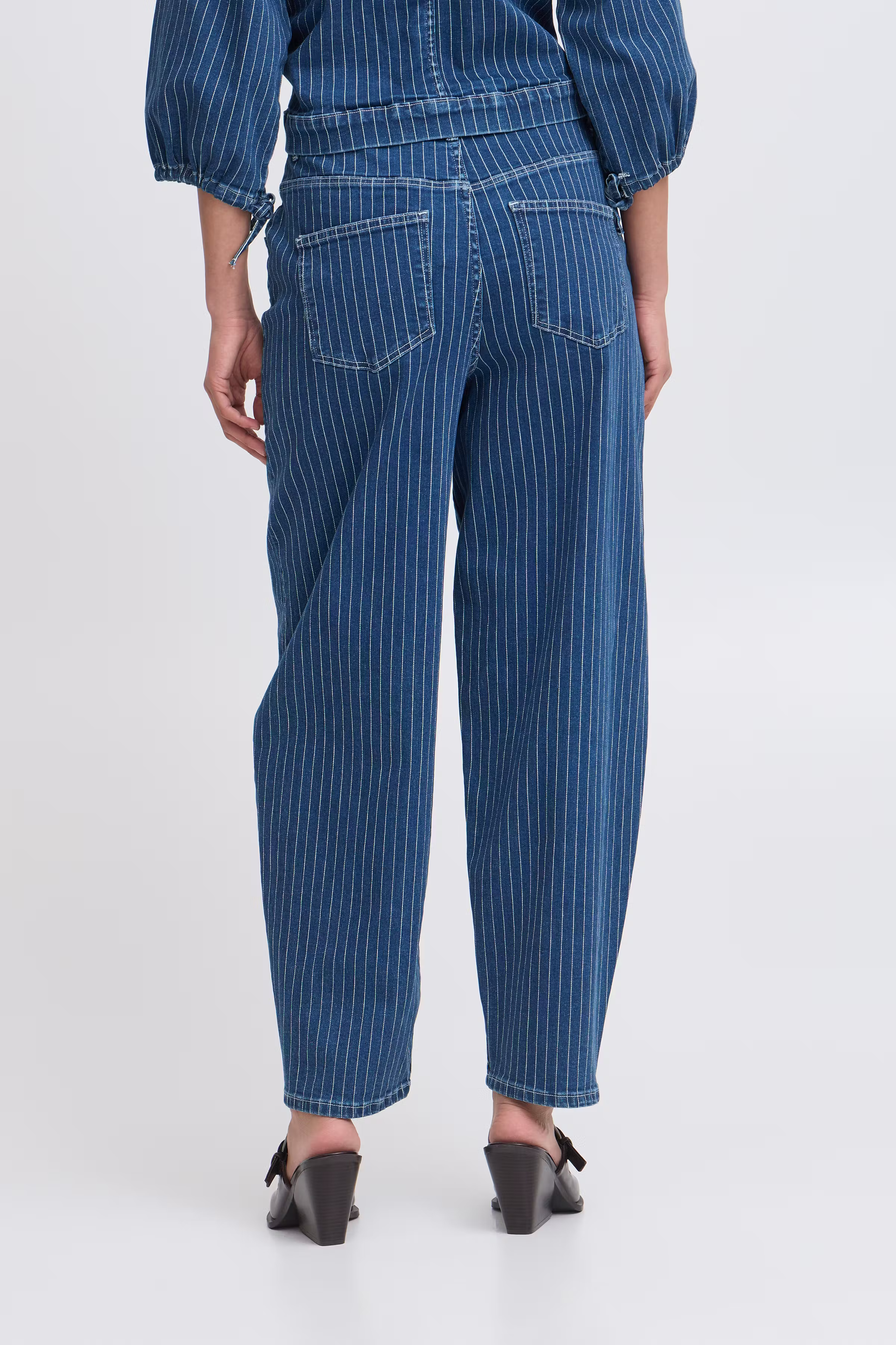 IHCILK Jeans LOOKBOOK BACK 20123164-204620