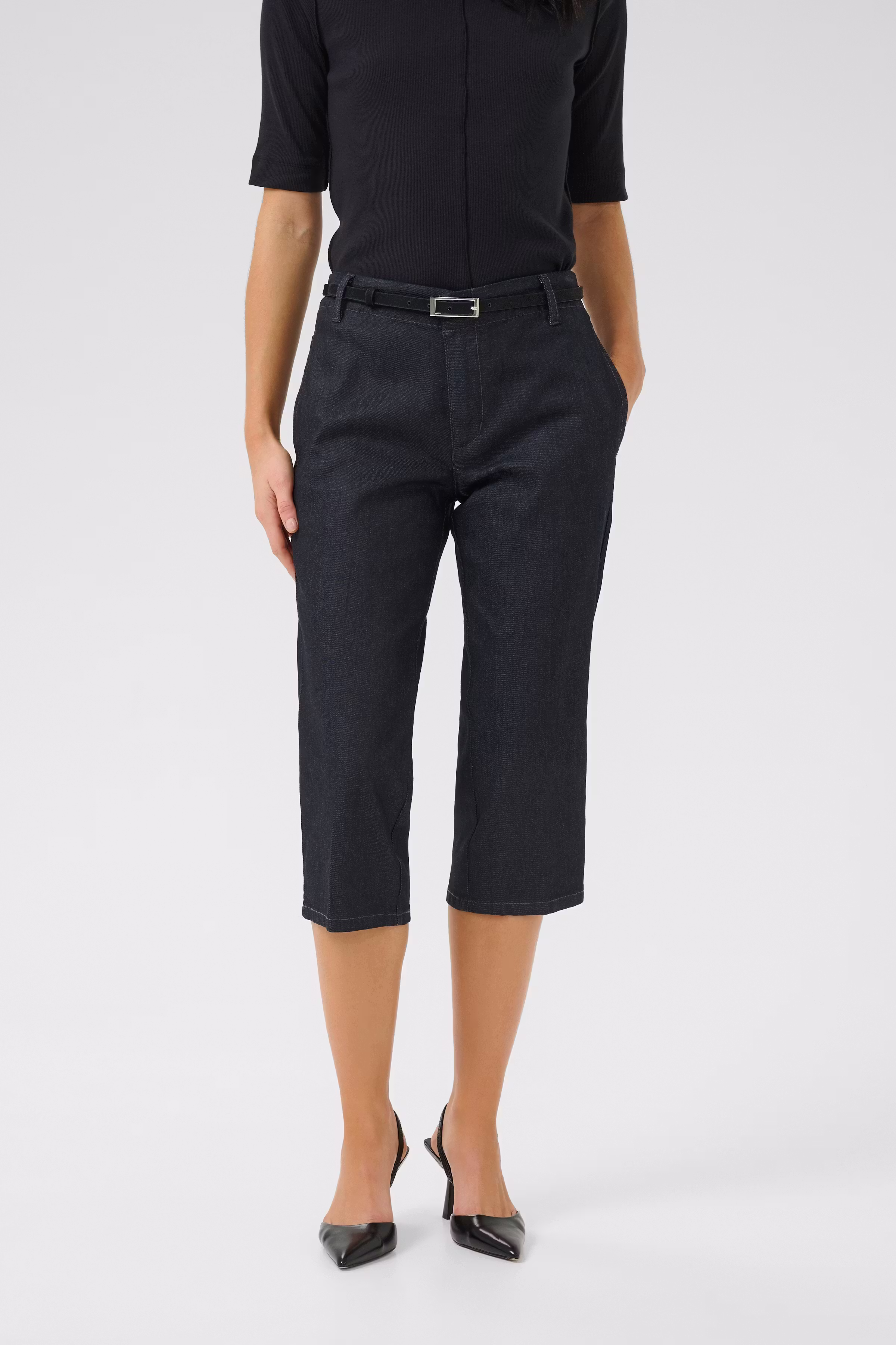 TennaMW Trousers LOOKBOOK FRONT 10705200-100067