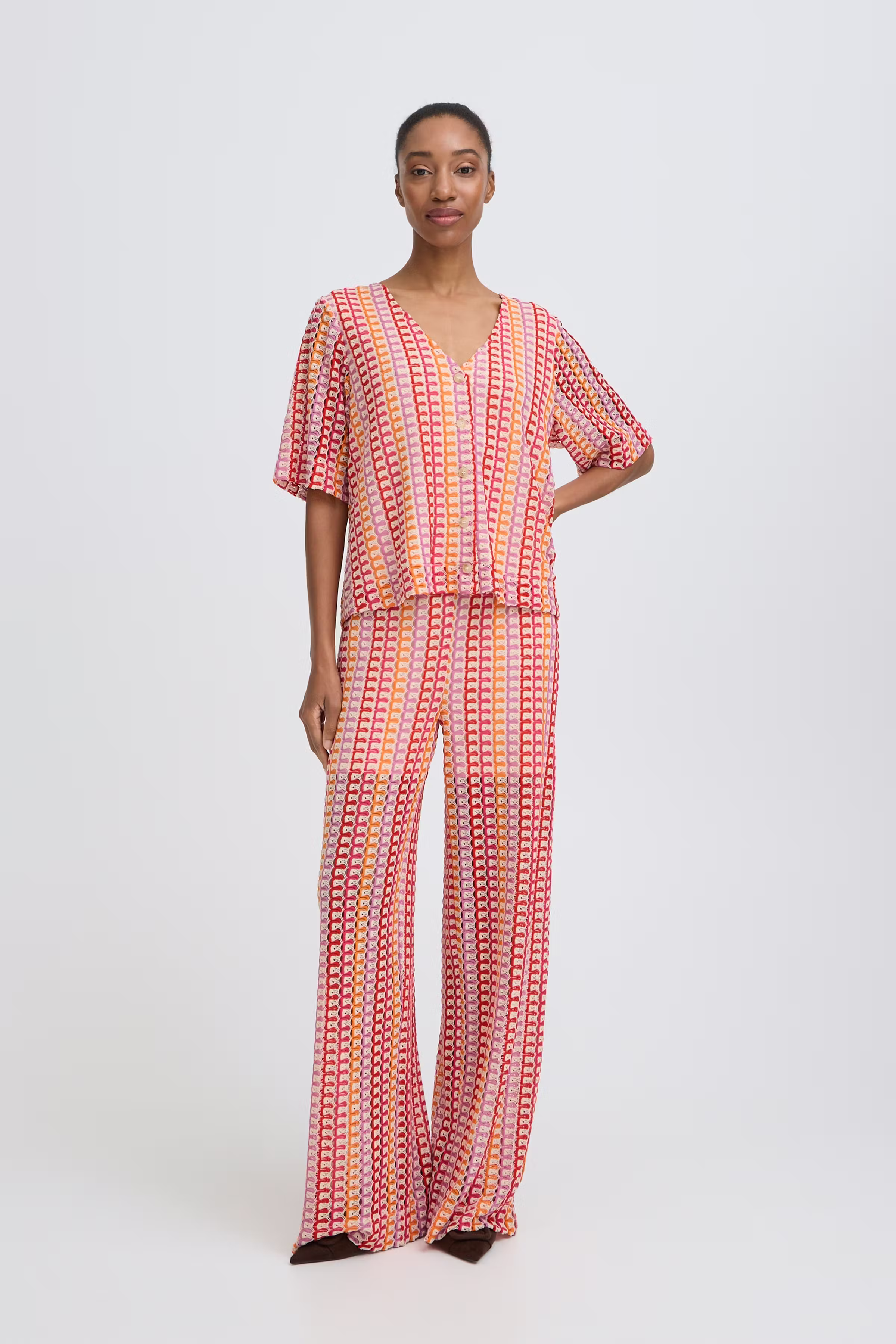 BYPRISCA Cardigan LOOKBOOK FRONT 20818727-900008795