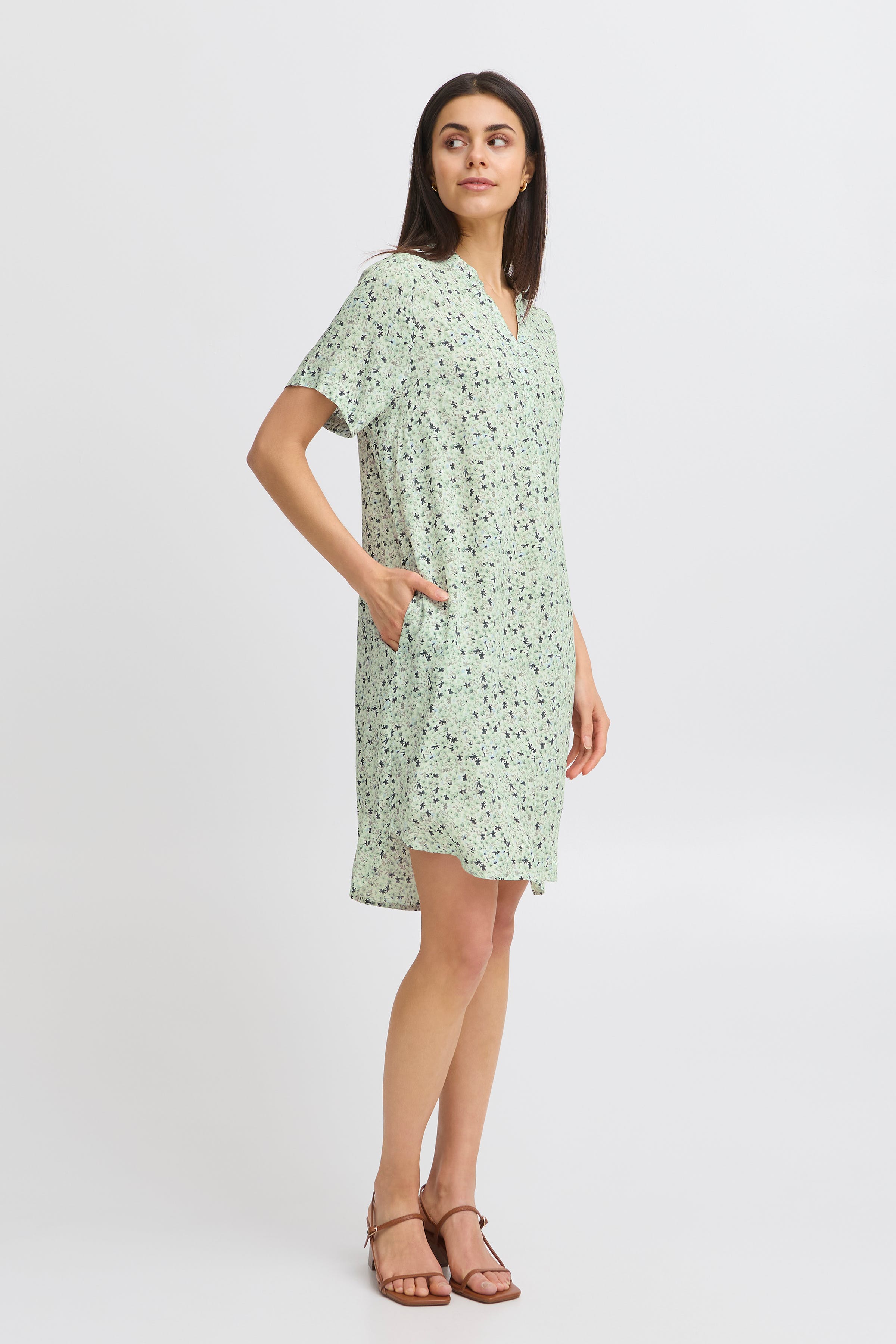 FRHEAT Tunika LOOKBOOK FRONT 20615608-204774