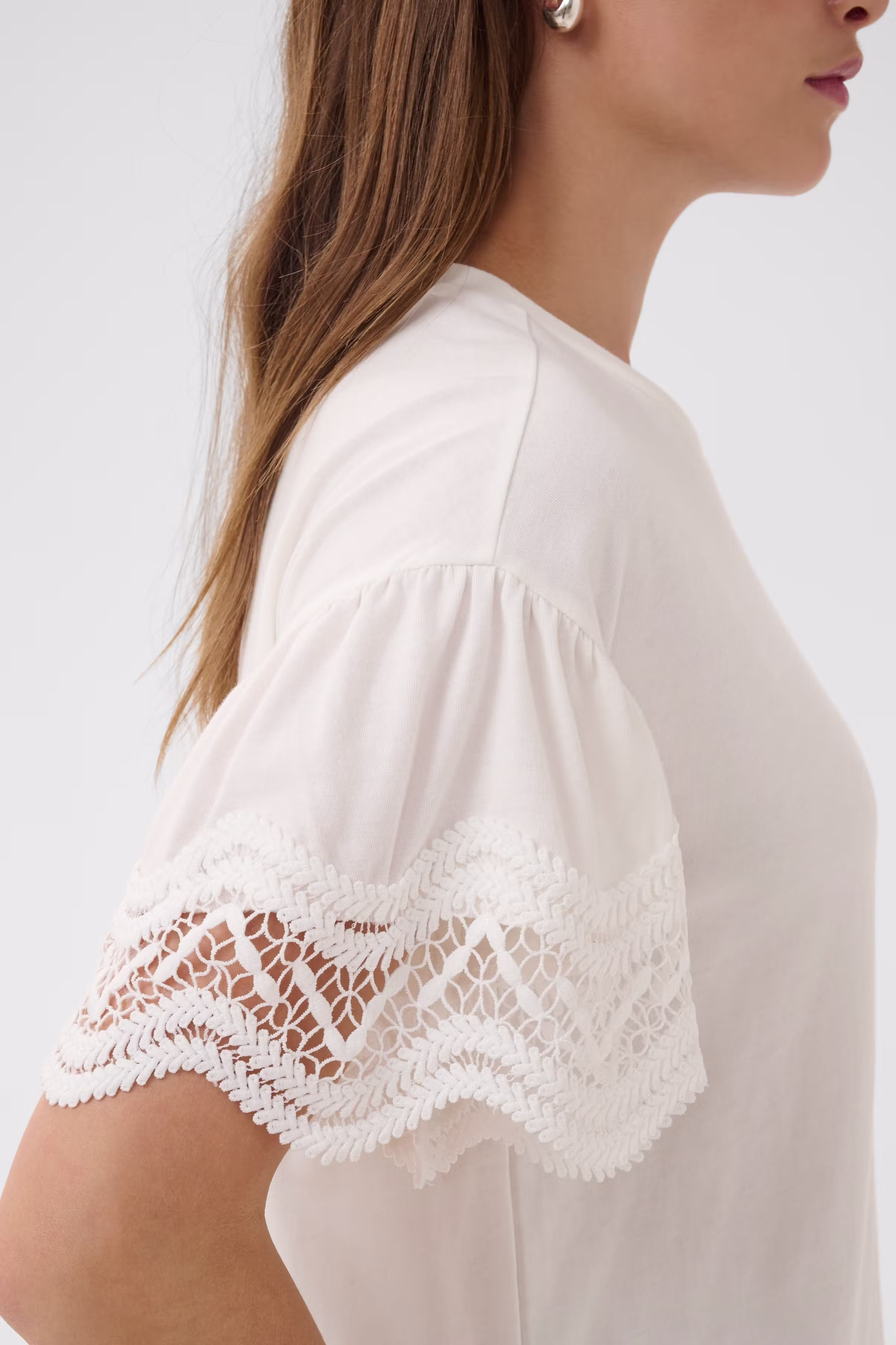 KAhermia T-shirt LOOKBOOK DETAIL 10511766-110602