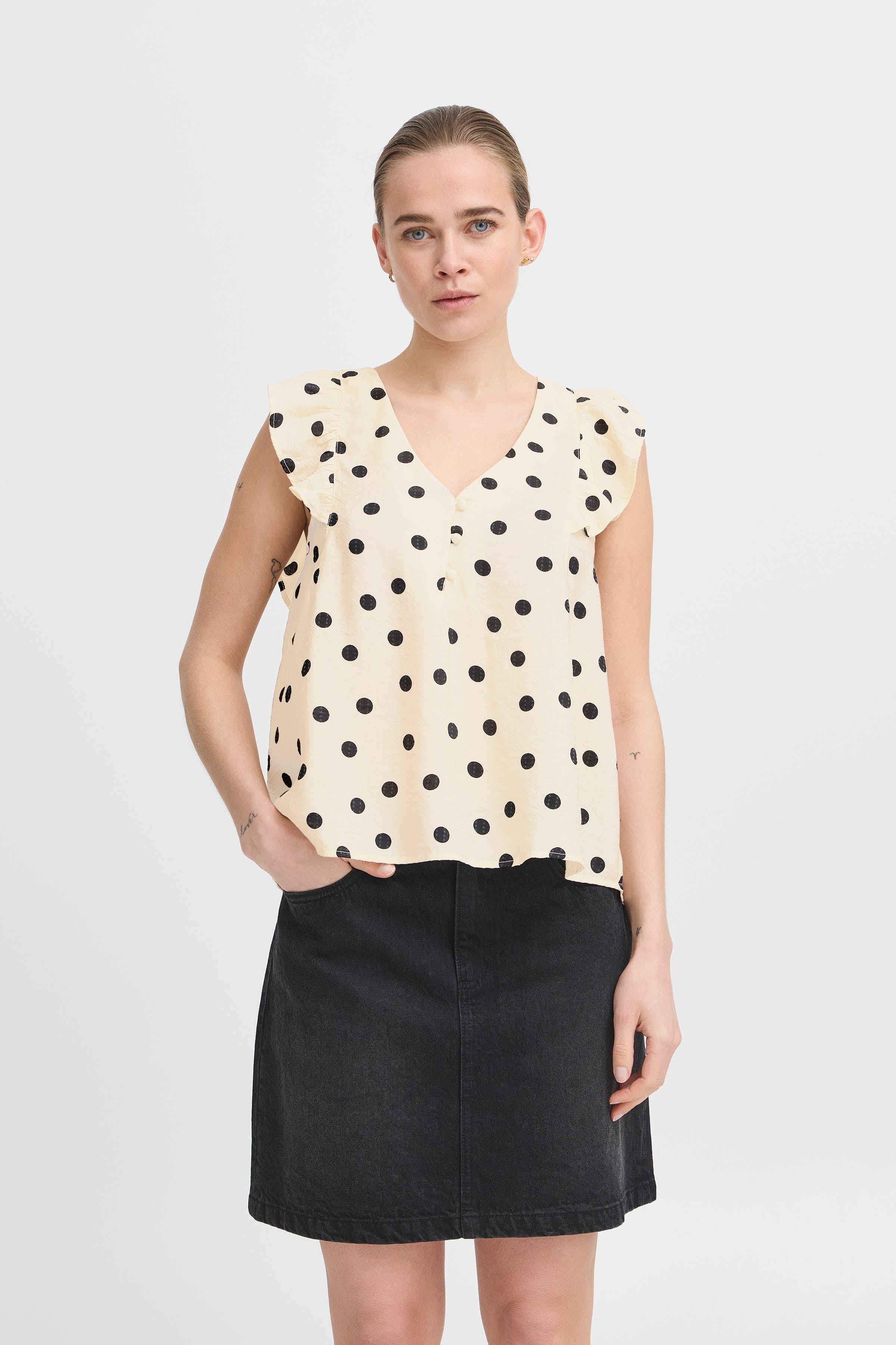 IHTADITA Blouse LOOKBOOK FRONT 20123351-204637