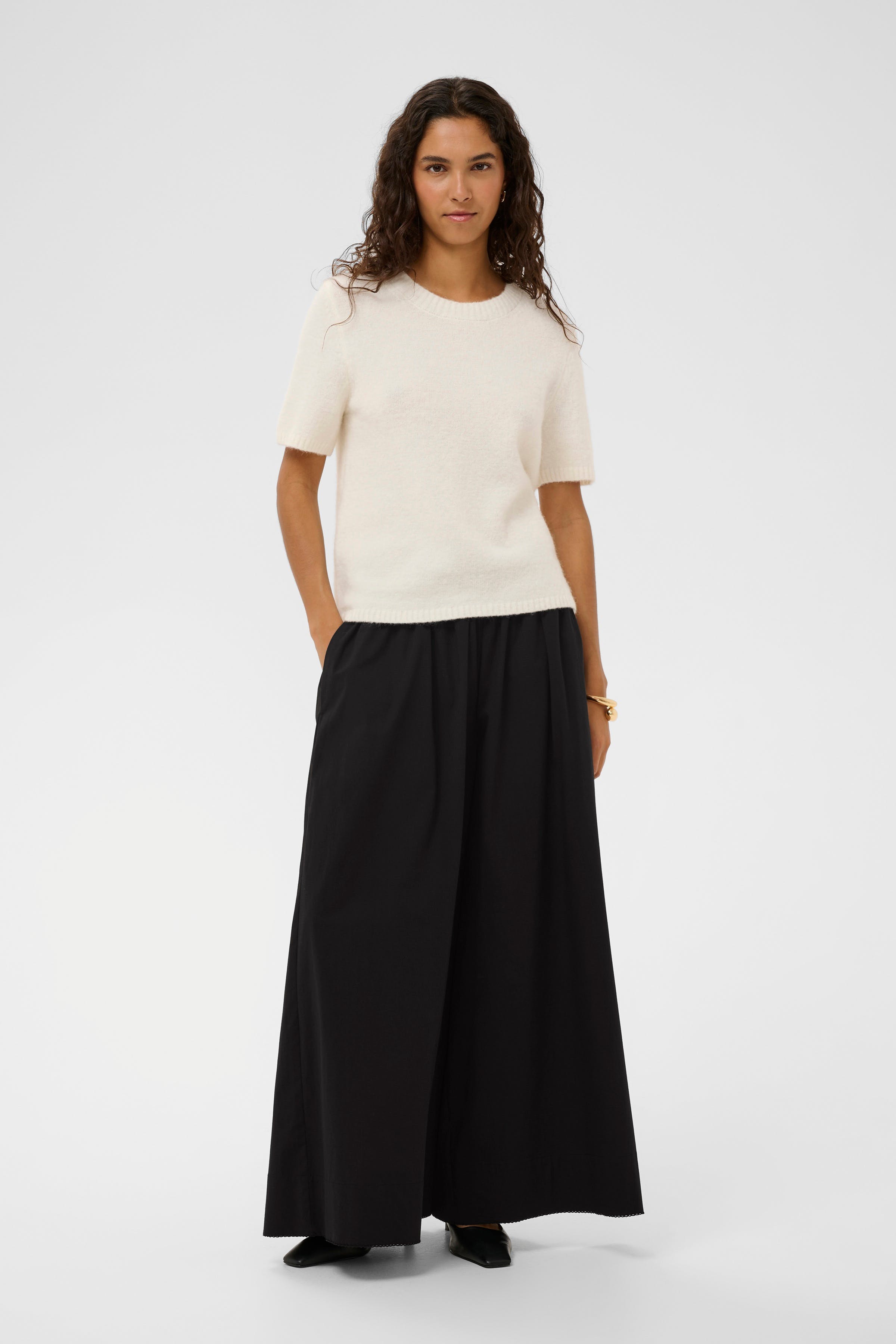 SLNoelle Trousers LOOKBOOK FRONT 30409022-194008