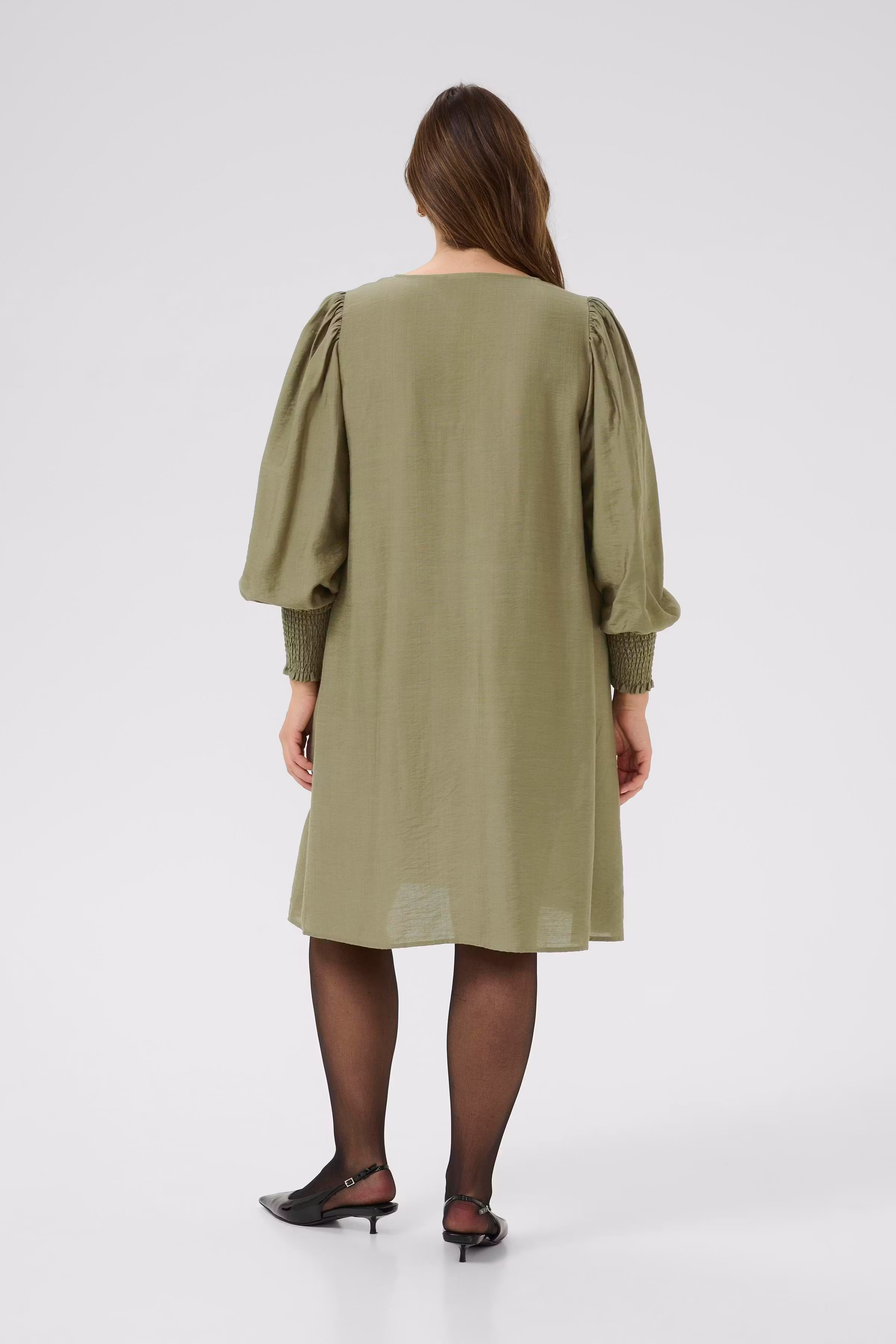 KCsofia Kleid LOOKBOOK BACK 10583890-170517