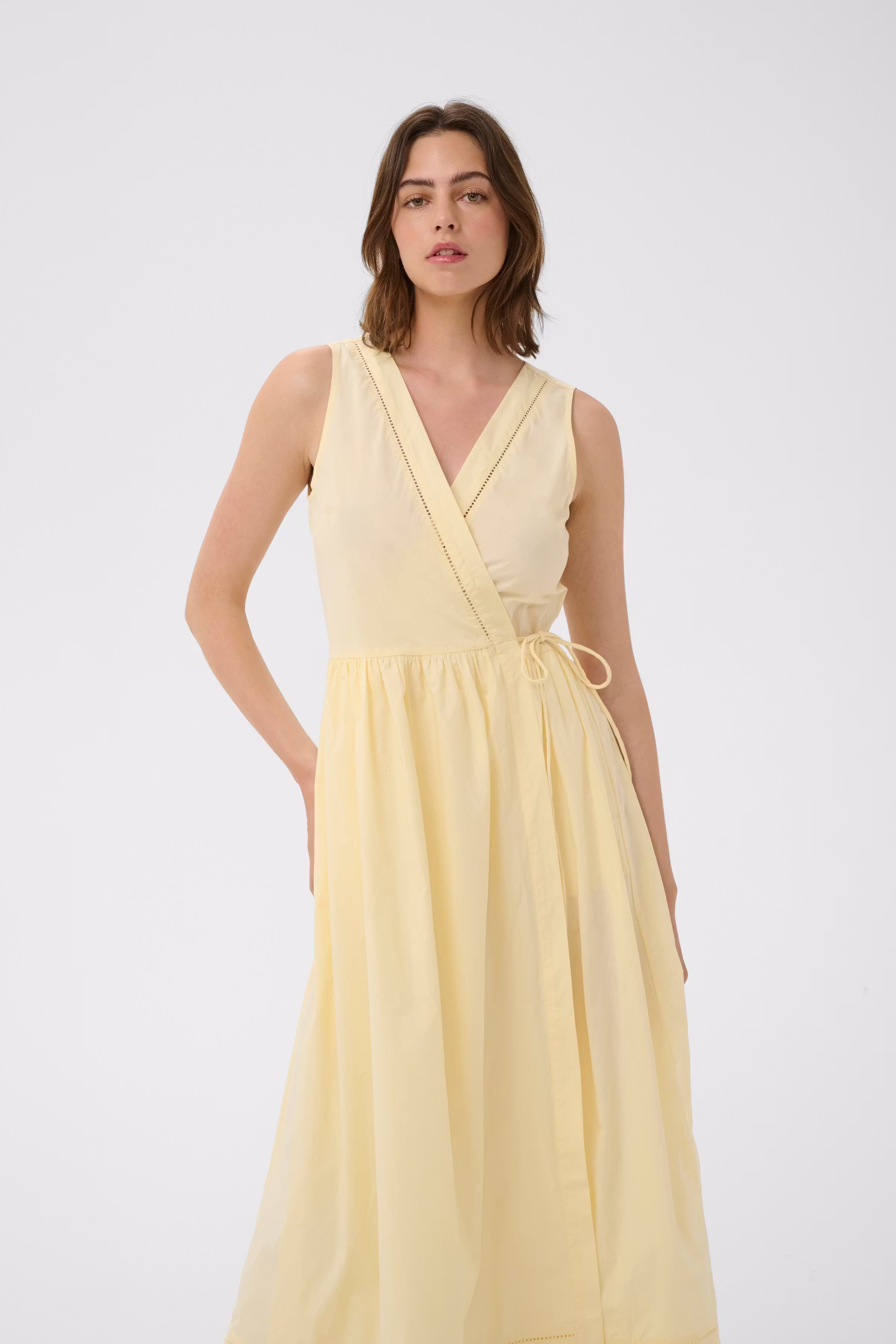 DaffodilIW Kleid LOOKBOOK FRONT 30111263-110619