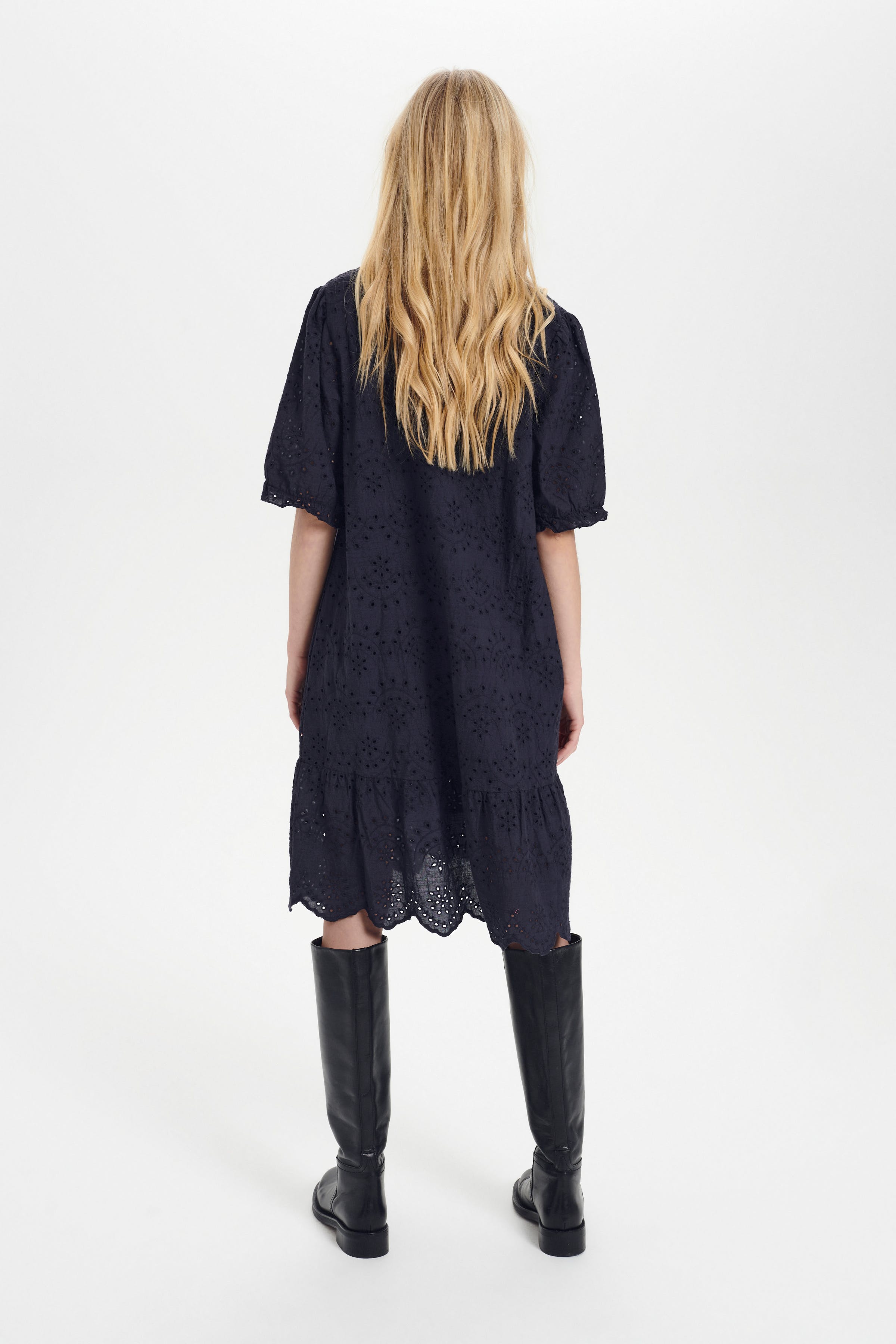 GeleksaSZ Kjole LOOKBOOK BACK 30511180-193713