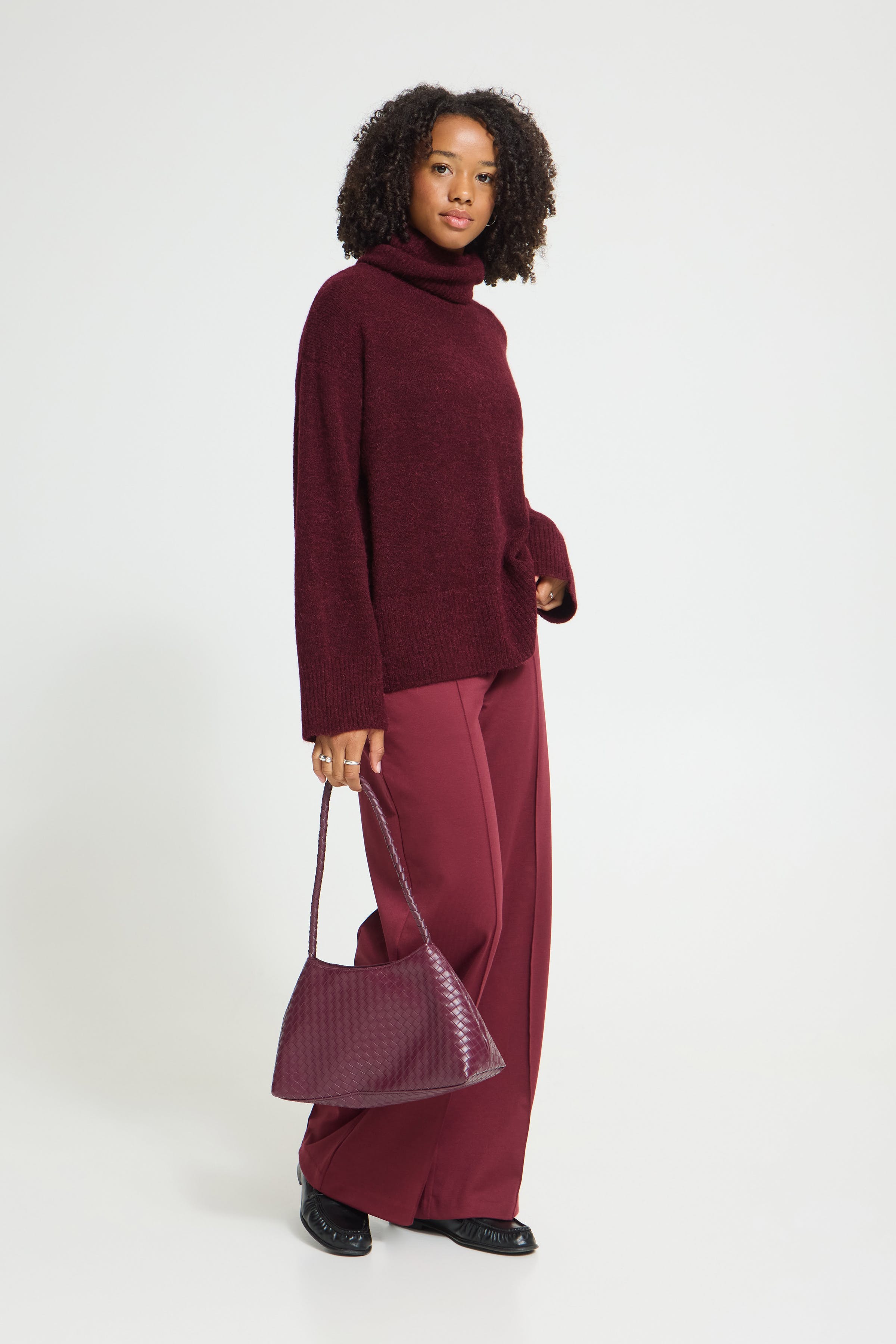 IHKAMARA Pullover LOOKBOOK FRONT 20126665-191522