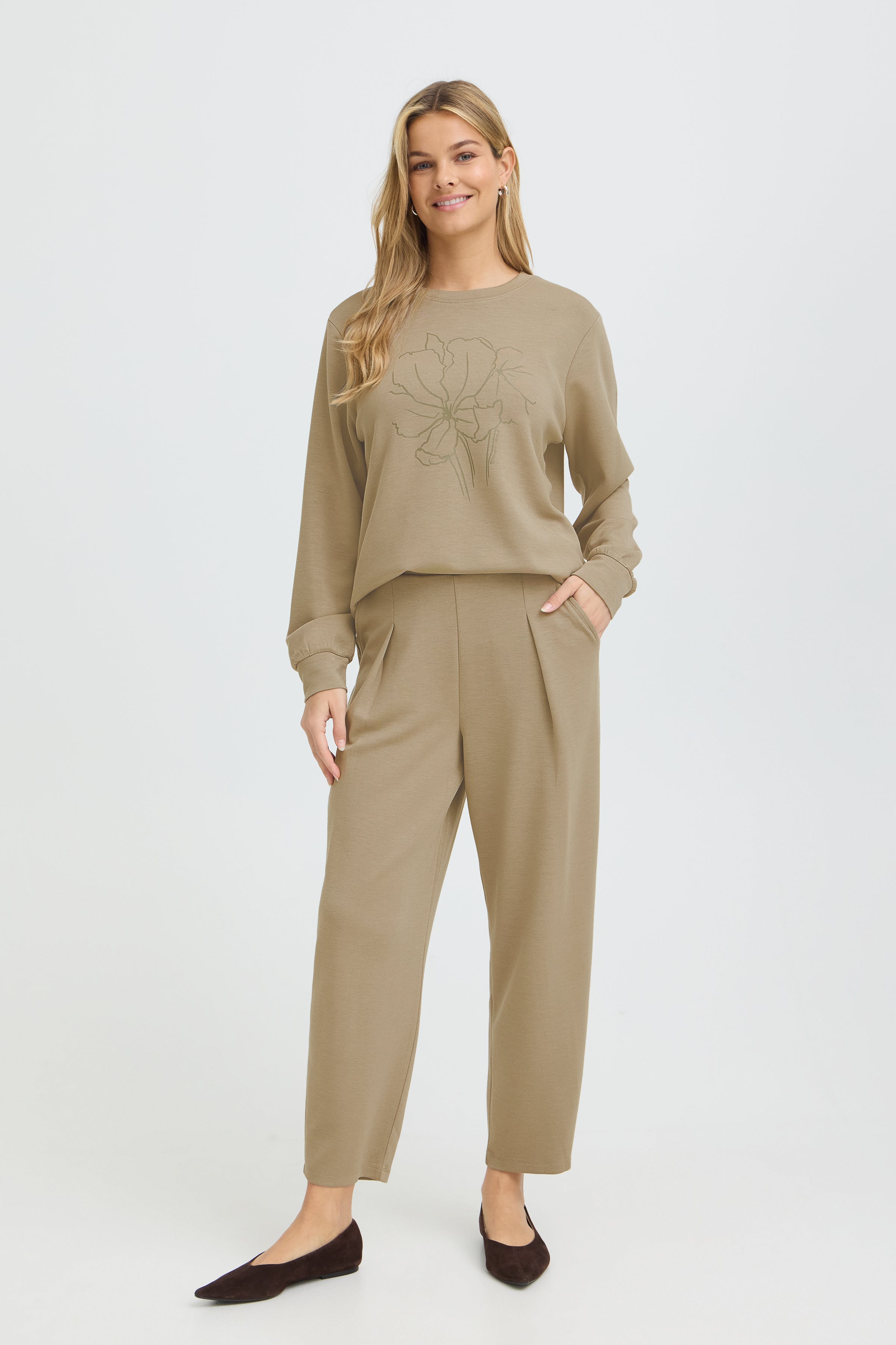 FRAURORA Broek LOOKBOOK FRONT 20618034-170619