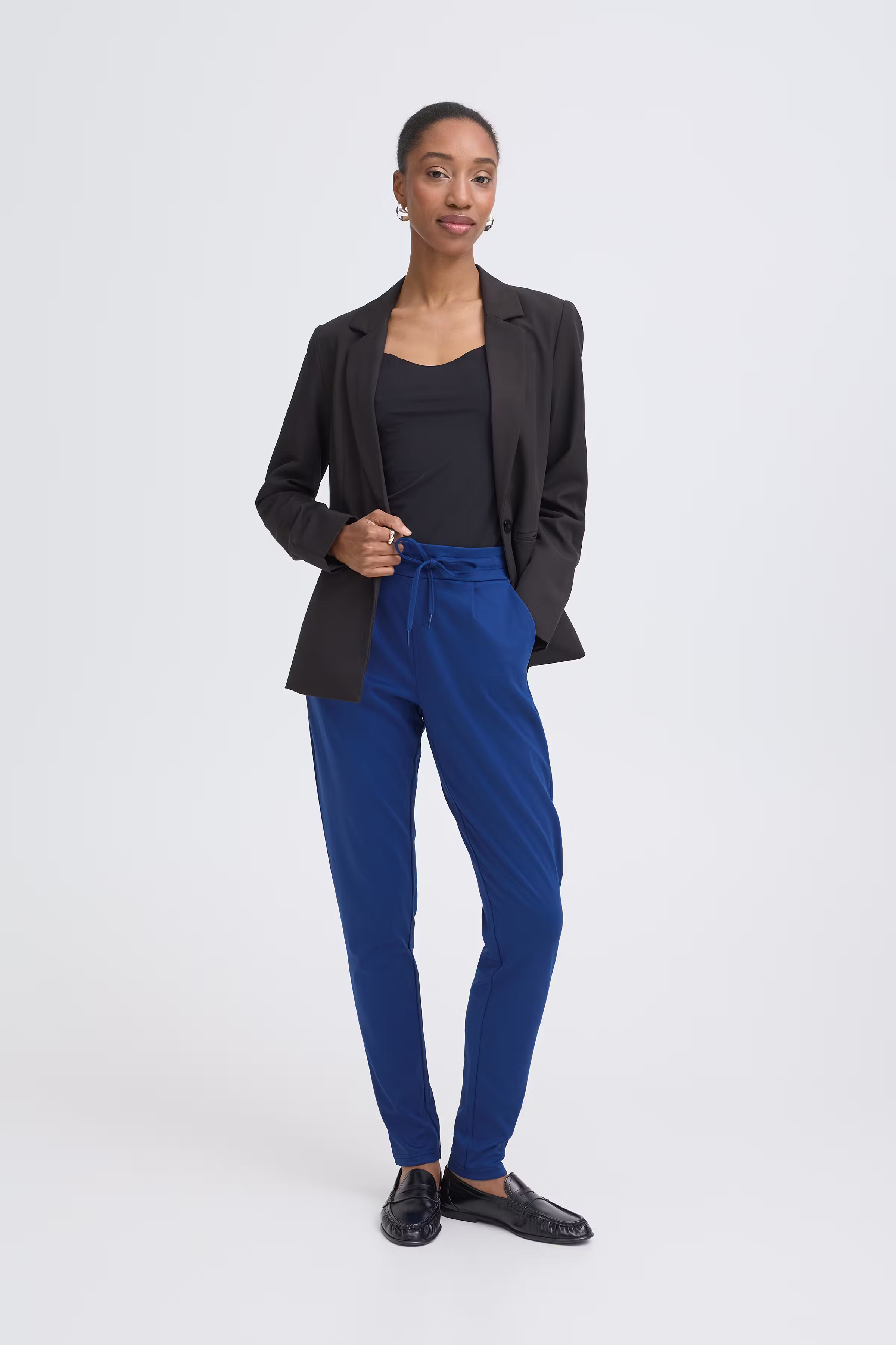 IHKATE Bukser LOOKBOOK FRONT 20105036-193939