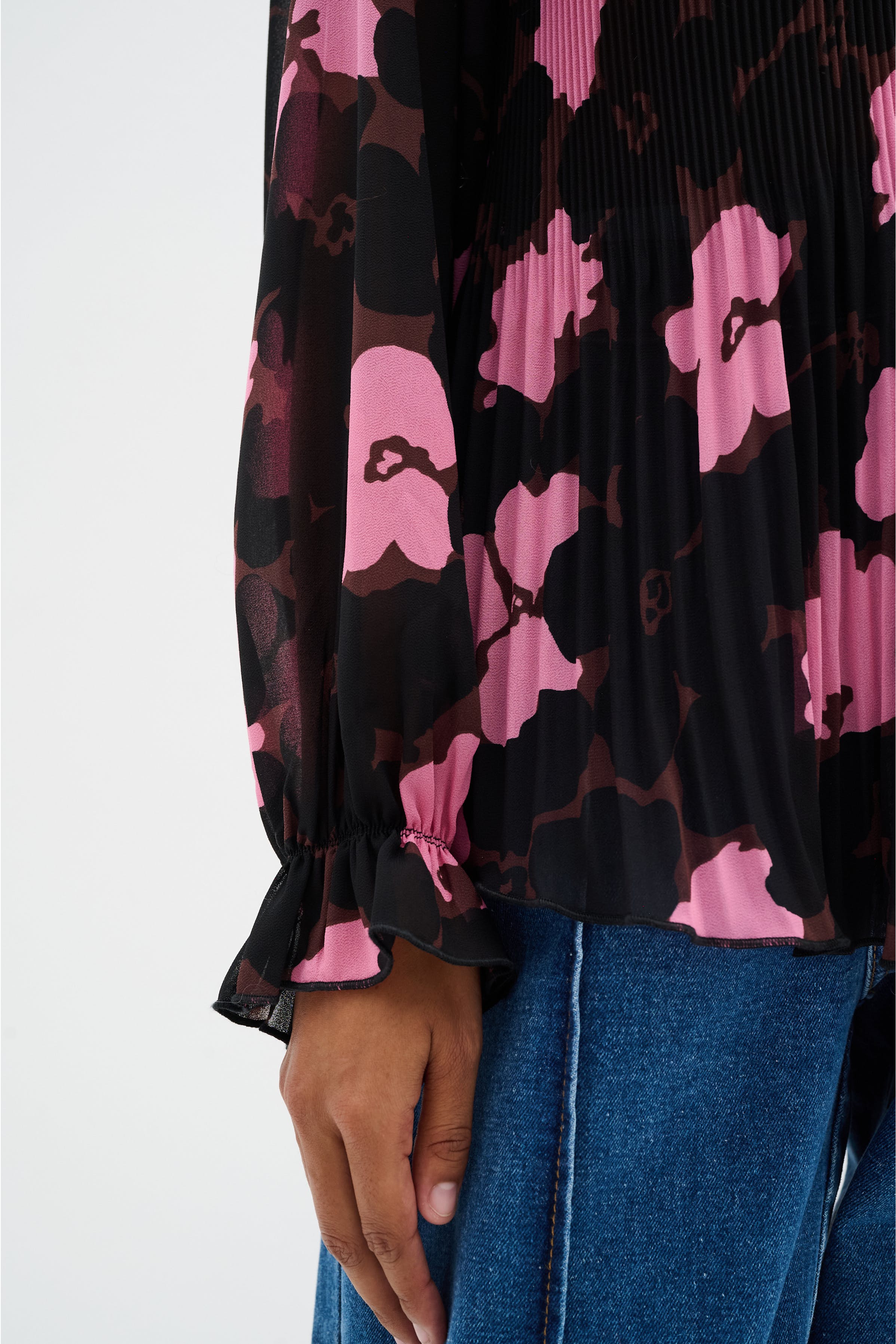 MendraIW Bluse LOOKBOOK DETAIL 30109660-303141