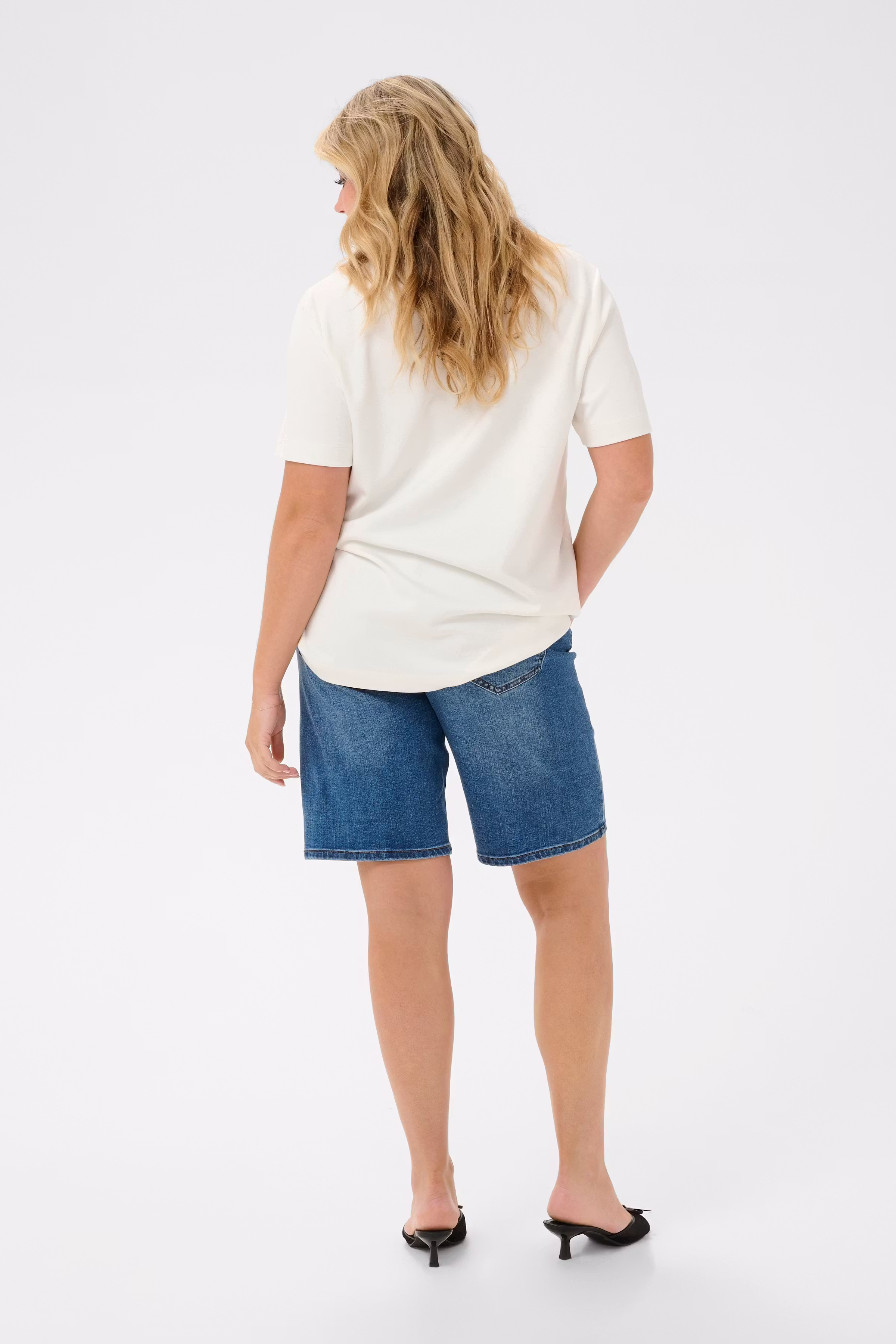 KCannia T-shirt LOOKBOOK BACK 10584207-110602