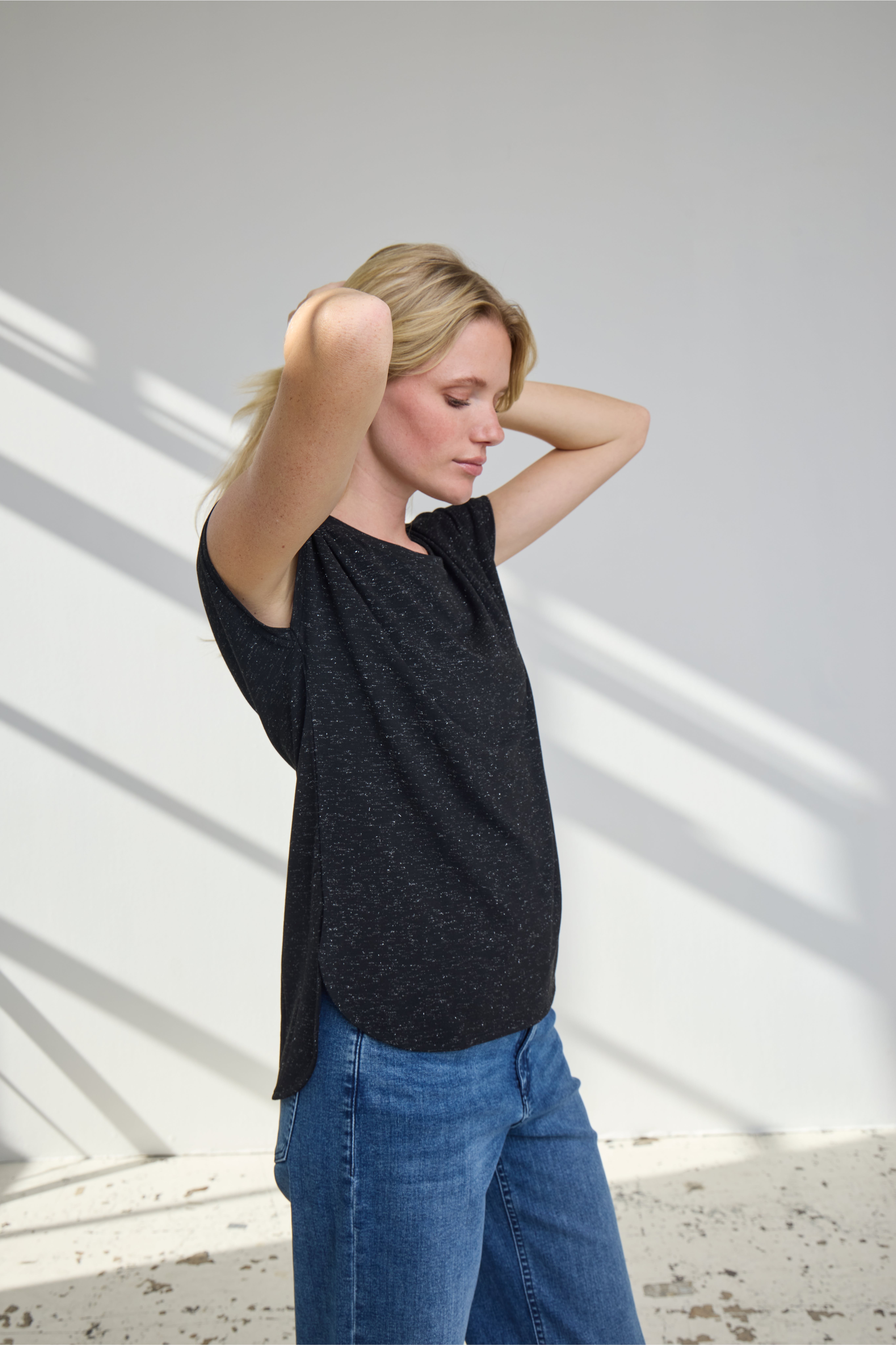 IHREBEL T-shirt LOCATION NONE 20109945-194008