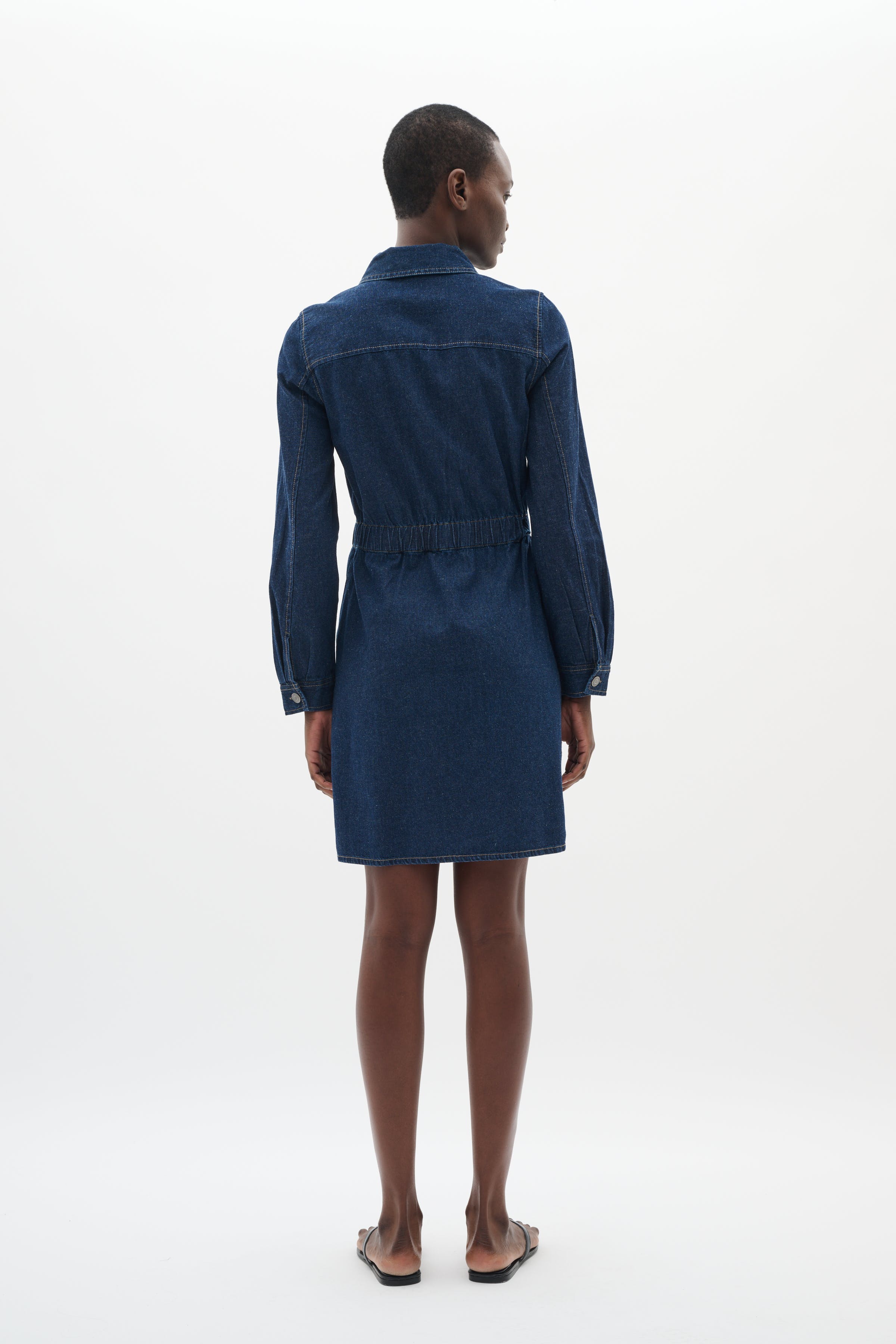 DaliaIW Kjole LOOKBOOK BACK 30110667-300013